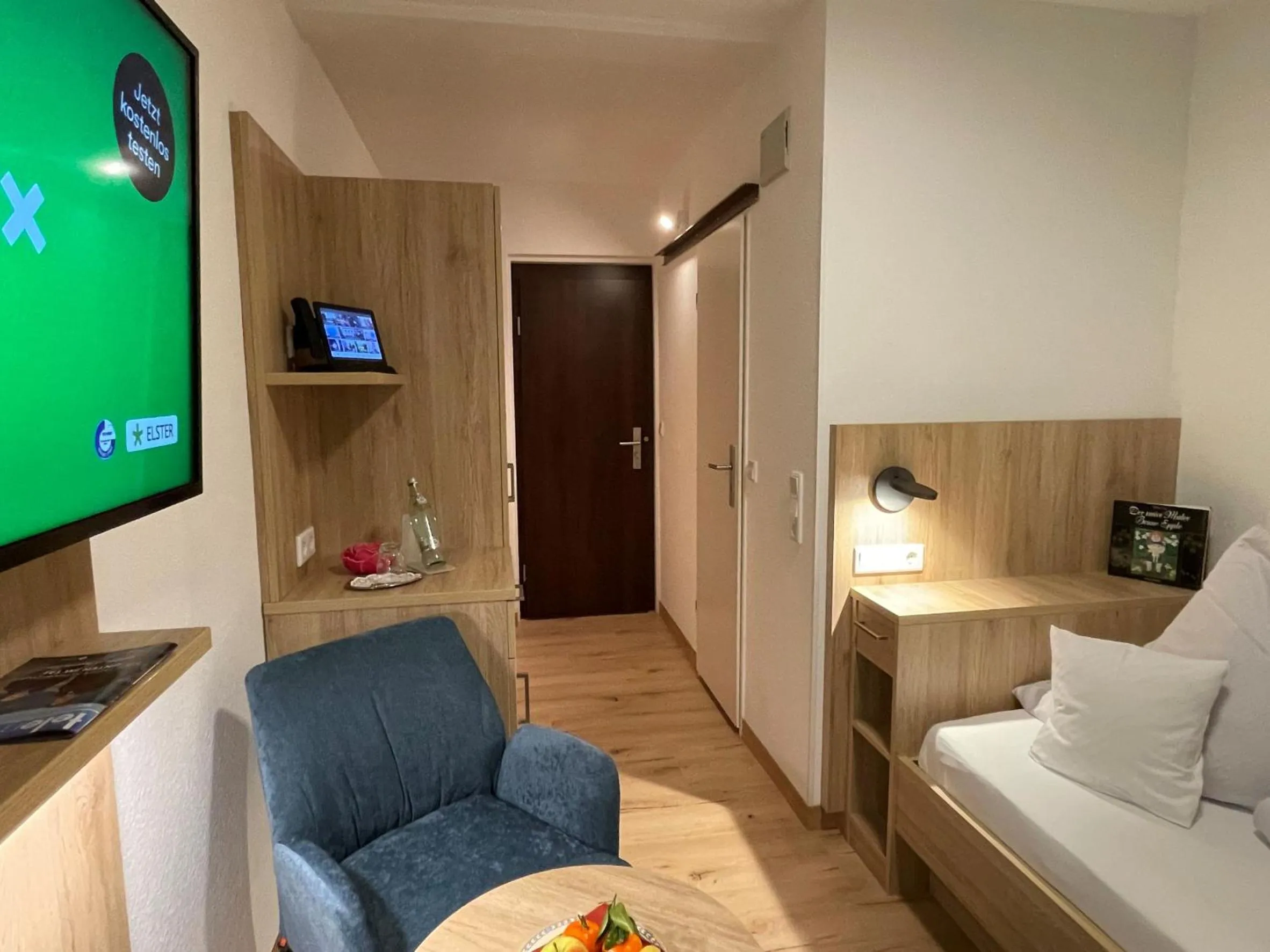 Photo of the whole room, Bed in Iris am See garni