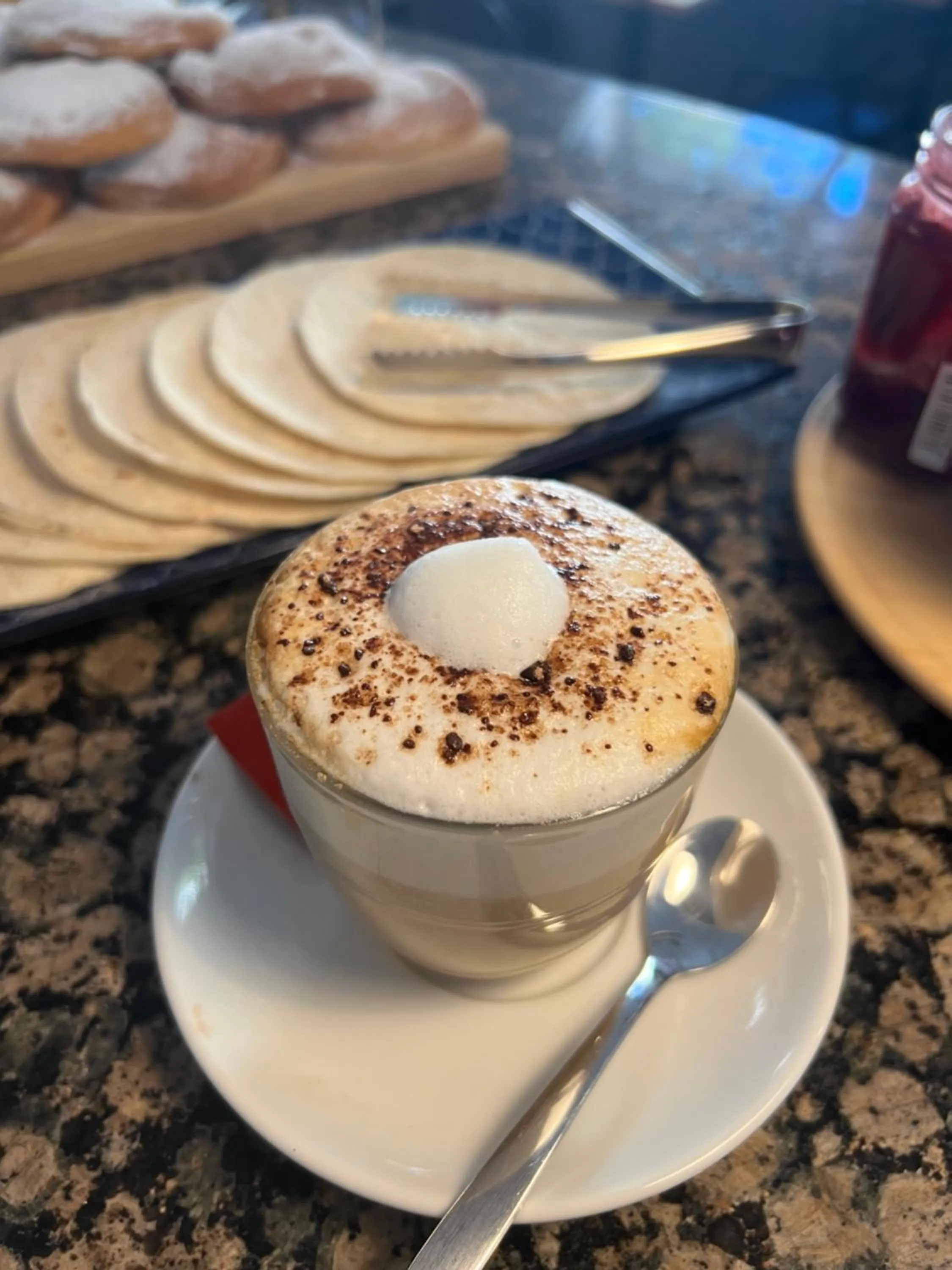 Coffee/tea facilities in Balear Hotel