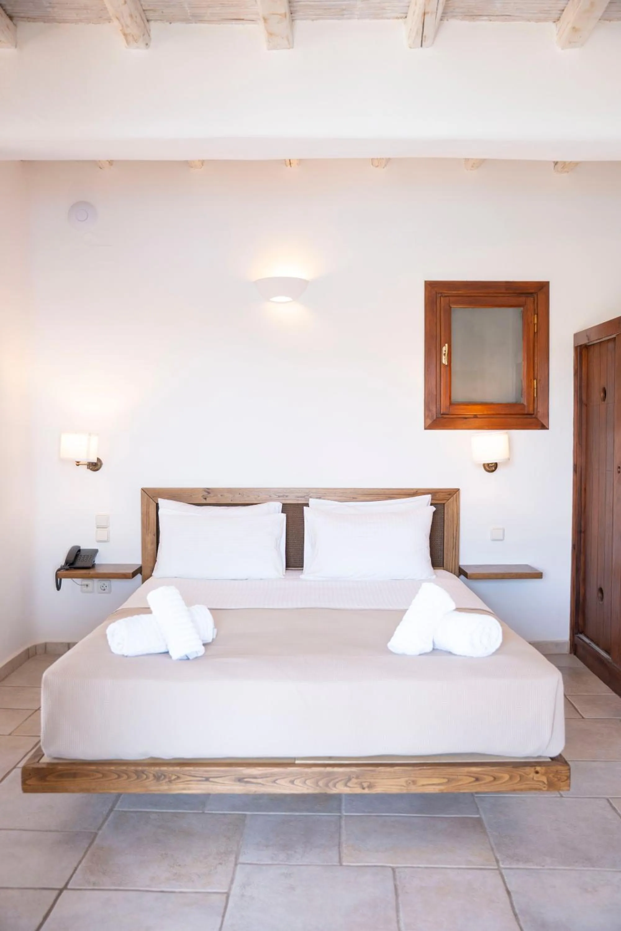 Bed in Albatros Club Mykonos