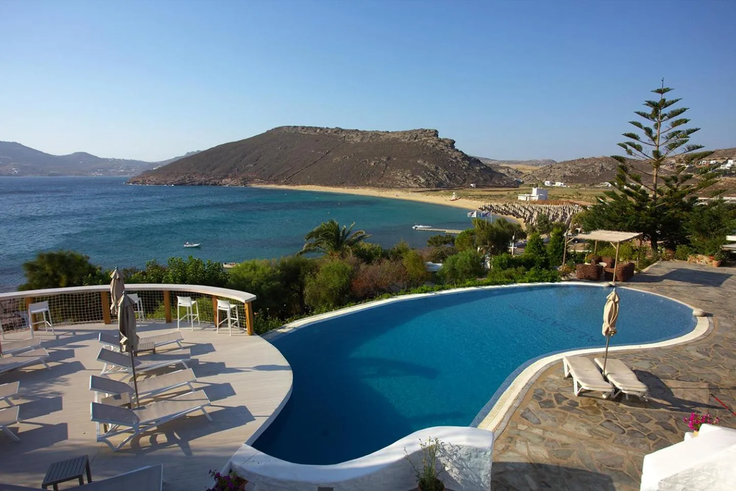 Swimming pool in Albatros Club Mykonos