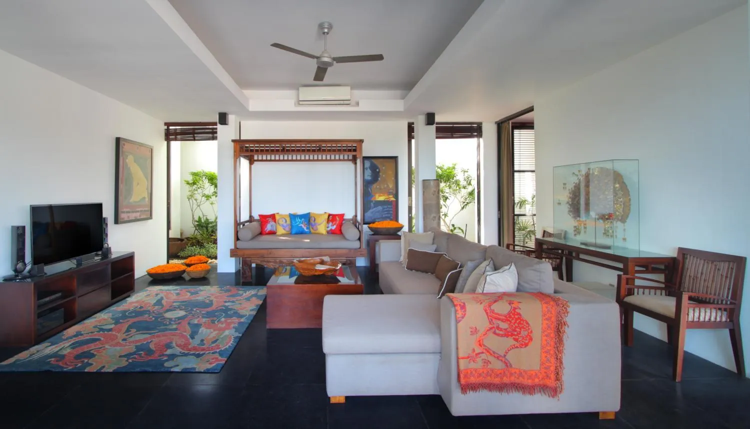 Property building in Temple Hill Residence Villa