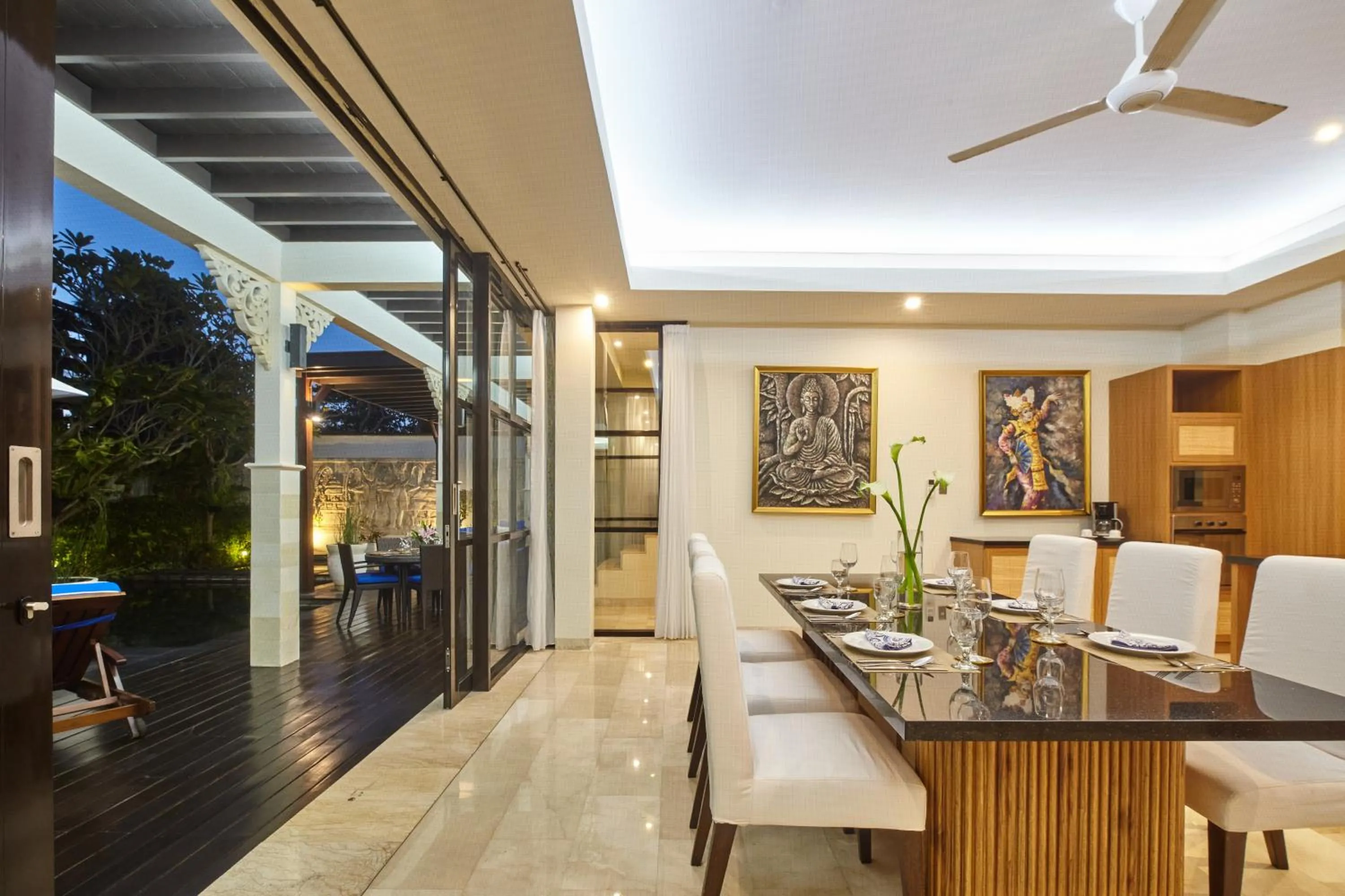 Property building in Temple Hill Residence Villa