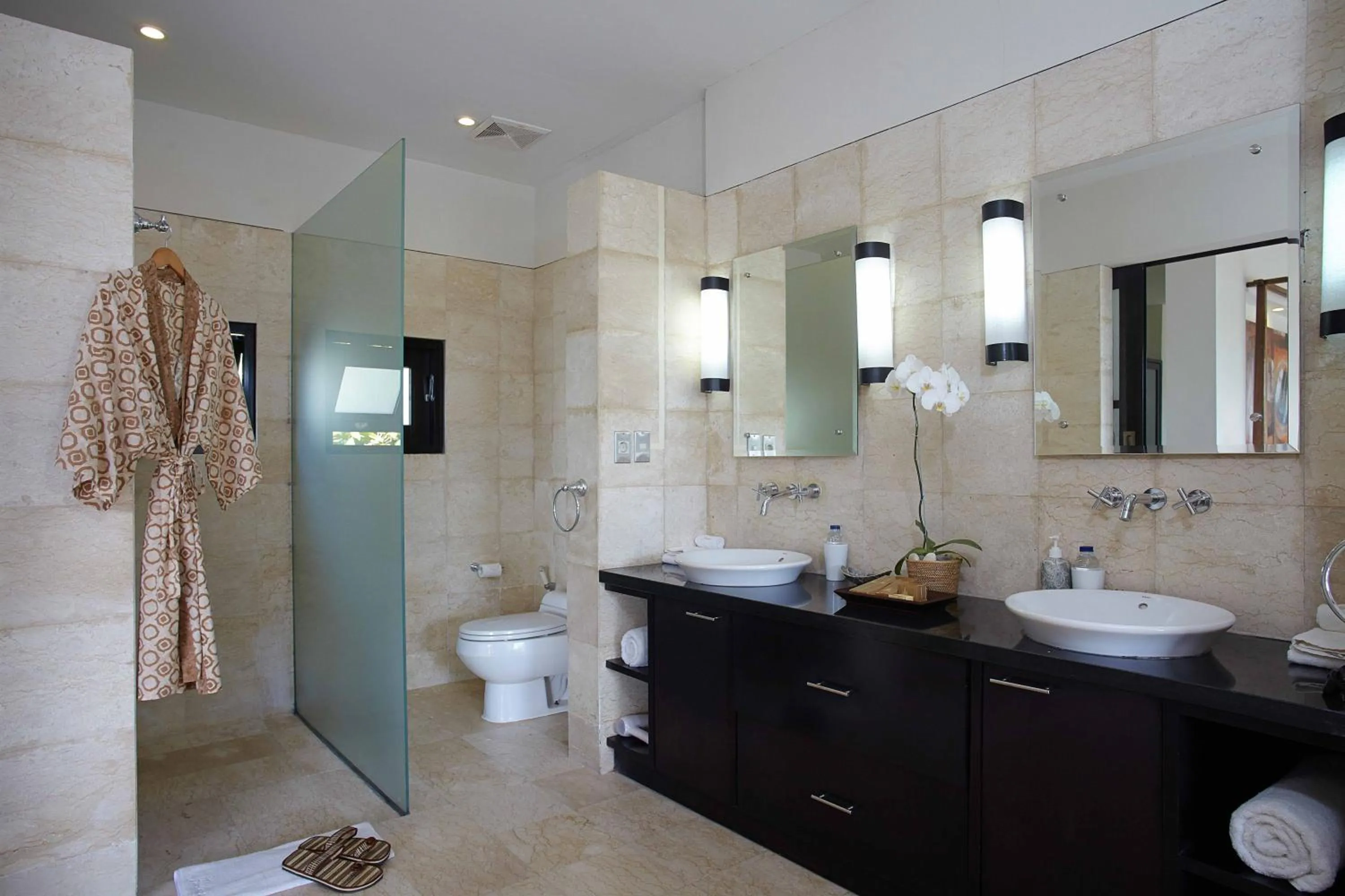 Bathroom in Temple Hill Residence Villa