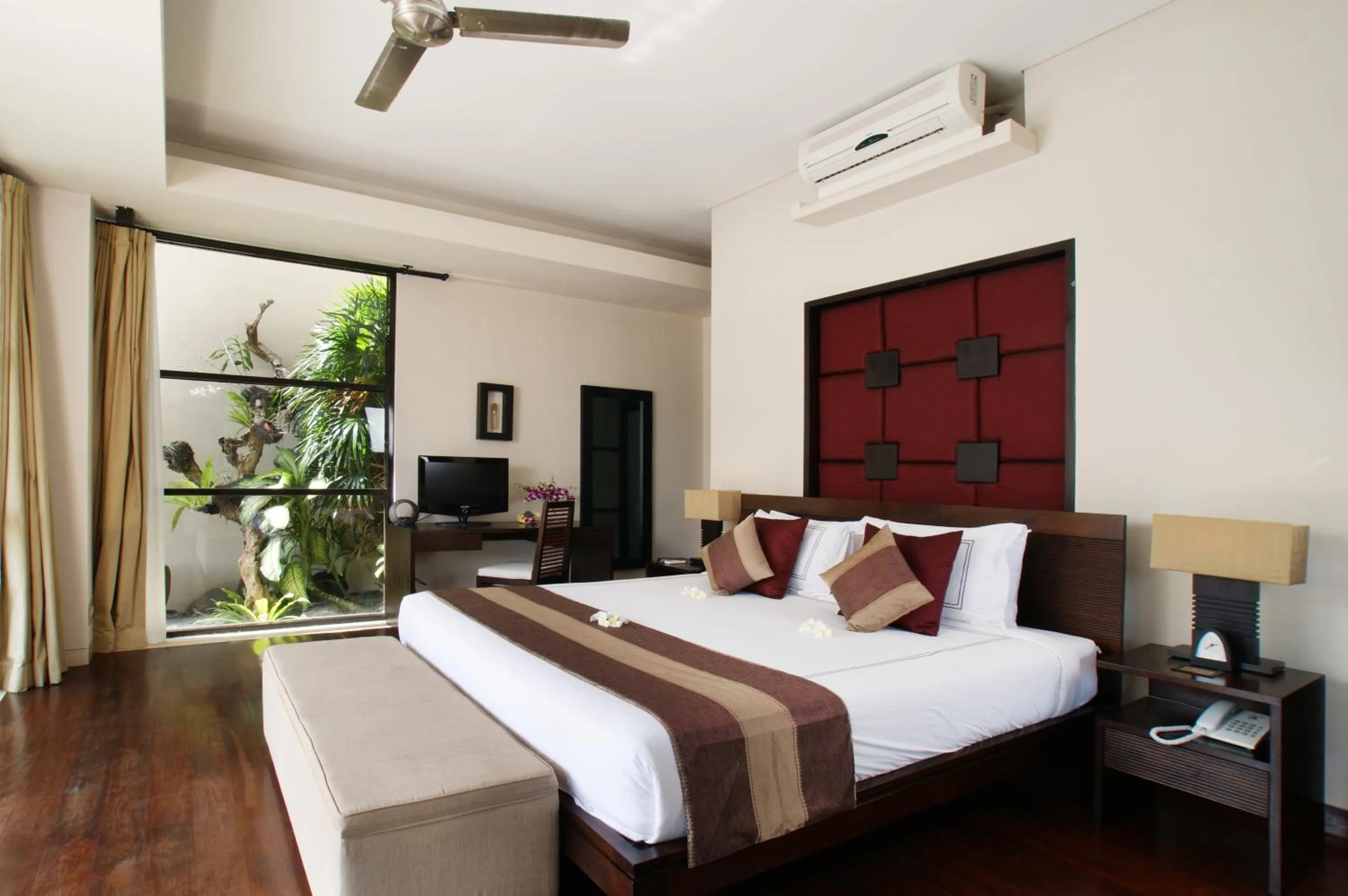 Bedroom, Bed in Temple Hill Residence Villa