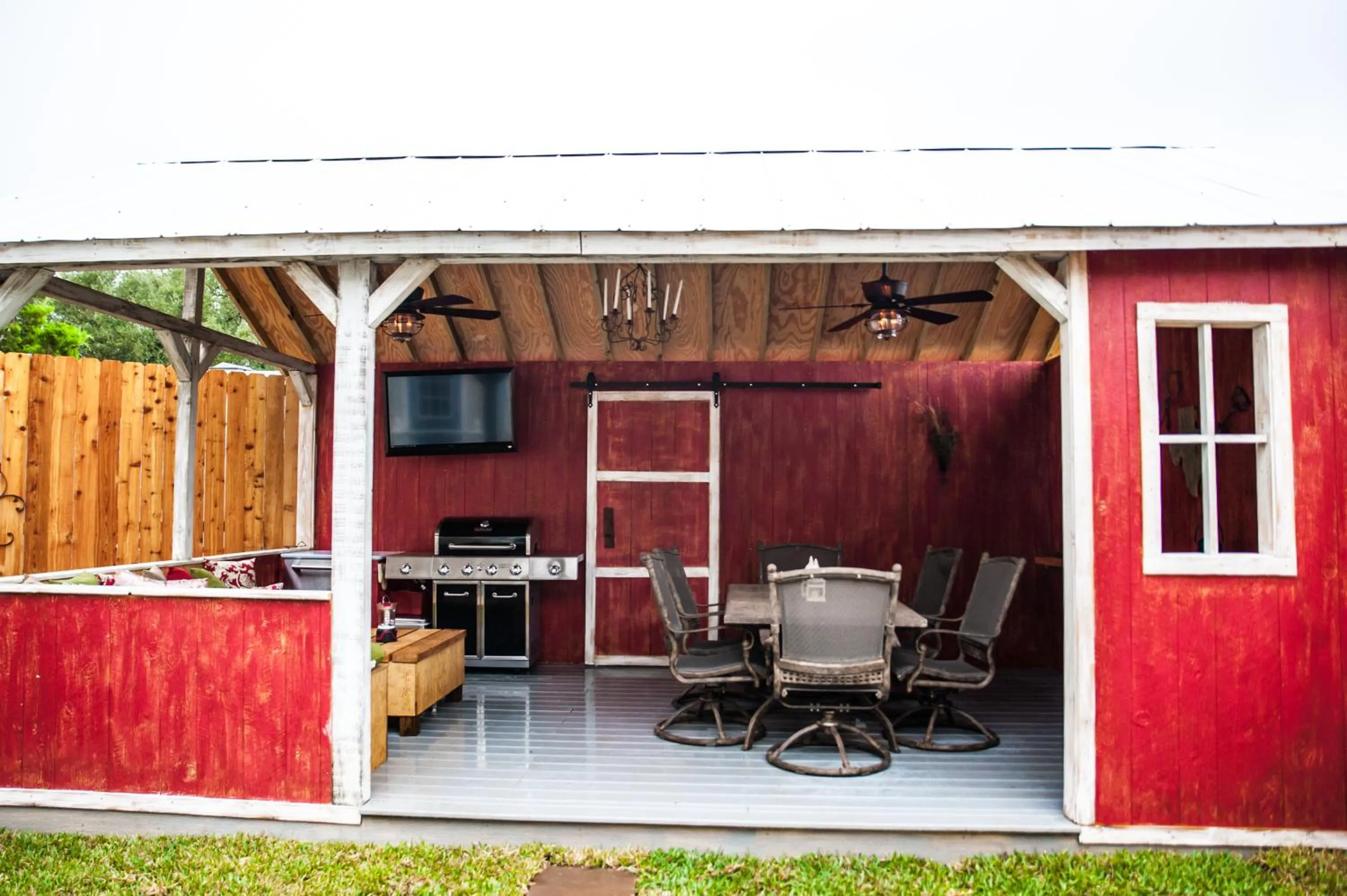 Patio in The Alexander at Creek Road