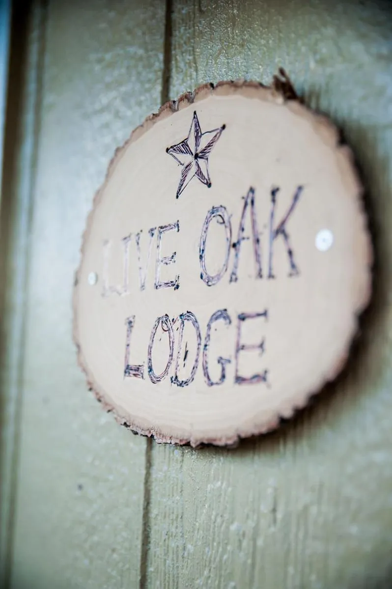 Logo/Certificate/Sign in The Alexander at Creek Road