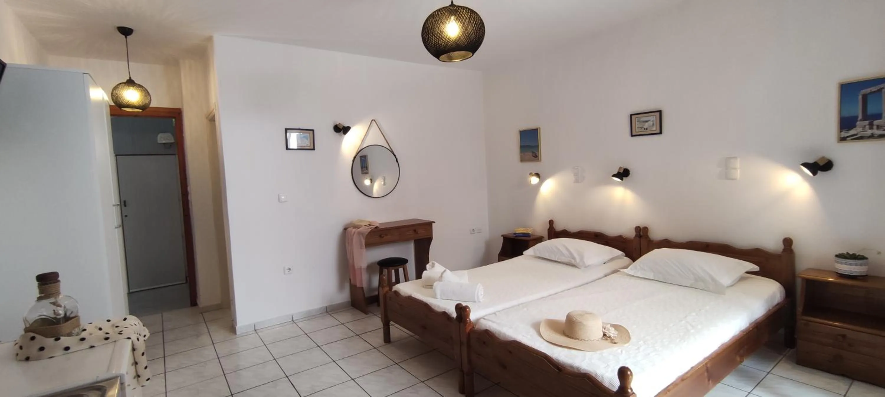 Bed in Kapetanos Rooms