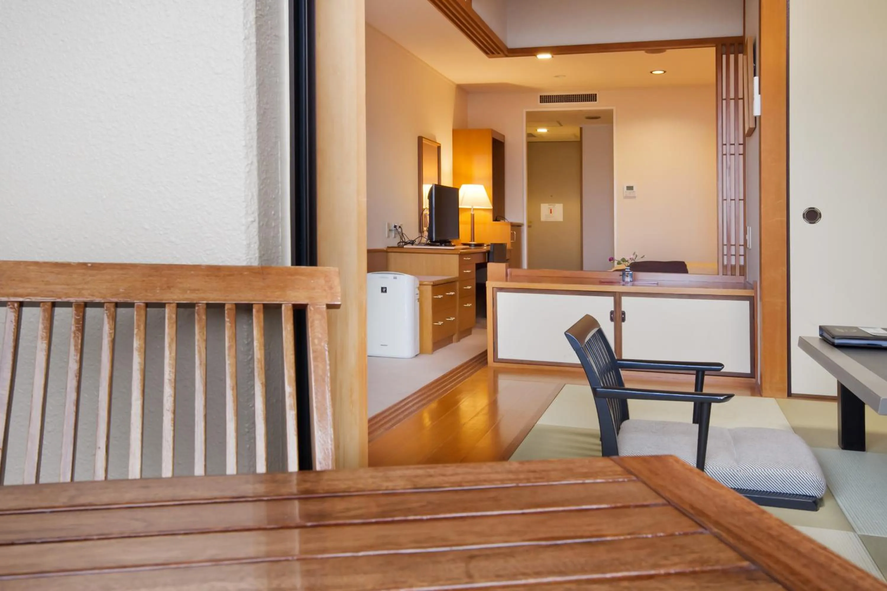 Decorative detail in Funaya