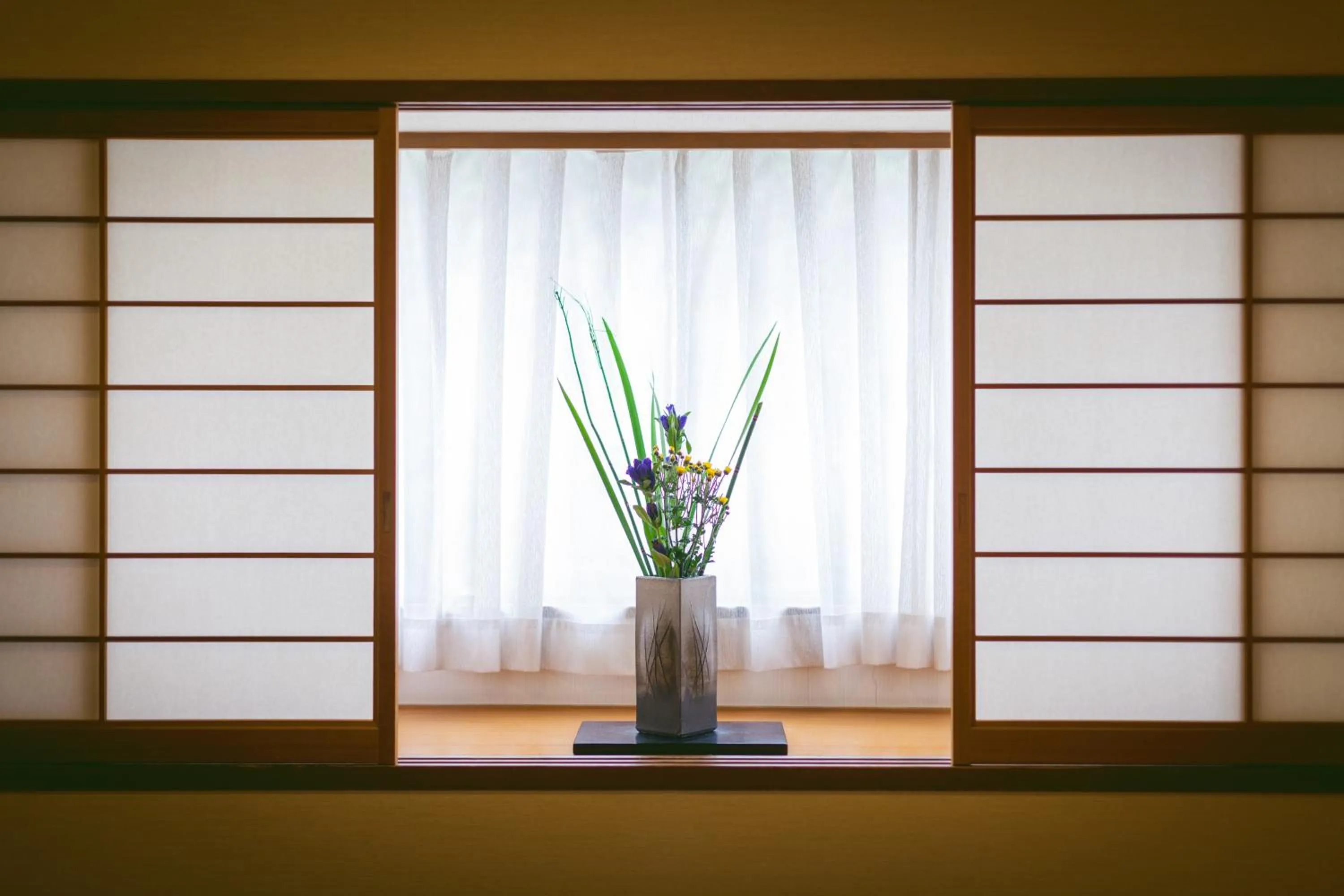 Decorative detail in Funaya