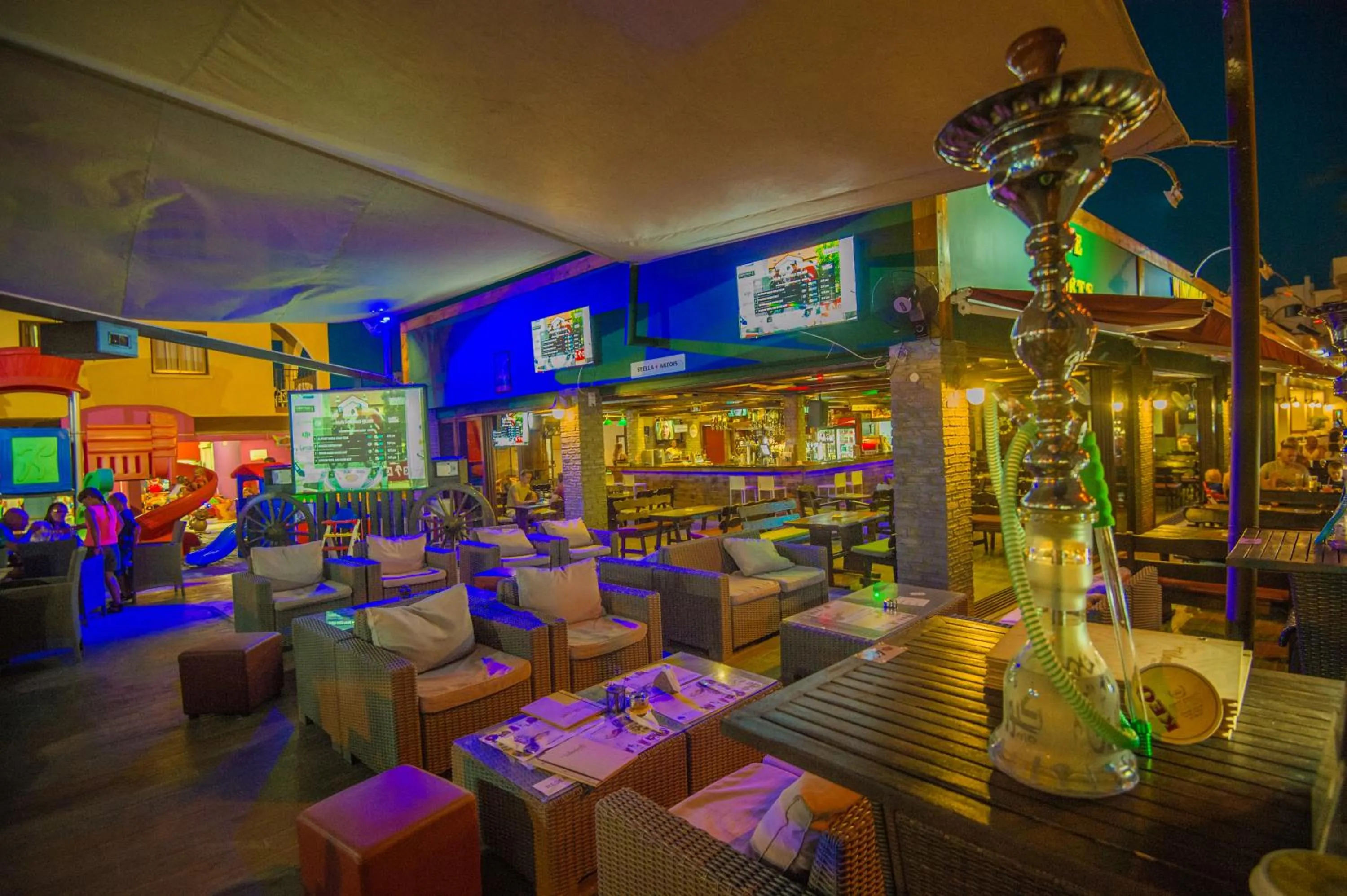 Lounge or bar in Windmills Hotel Apartments