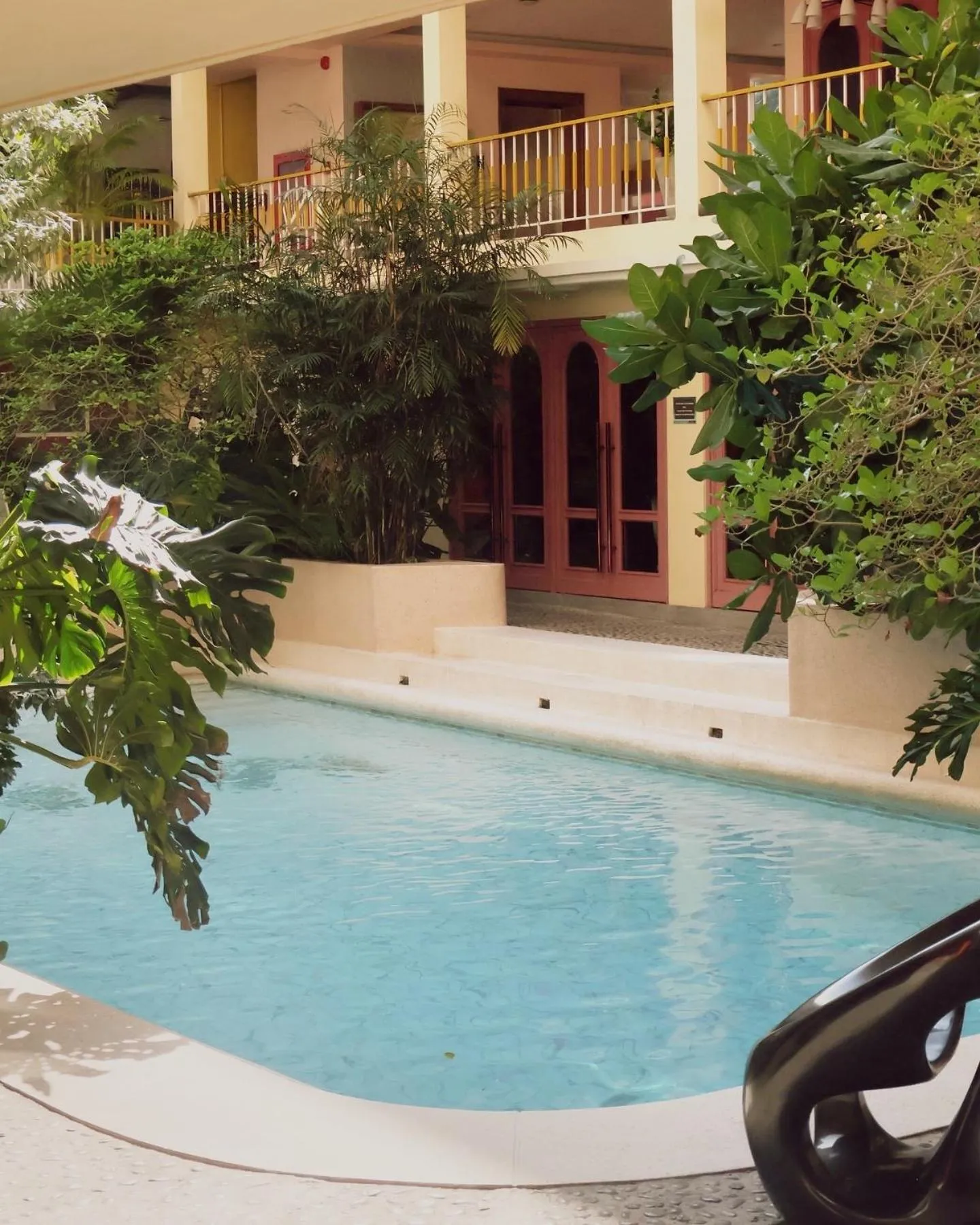 Pool view in Miami Hotel Bangkok