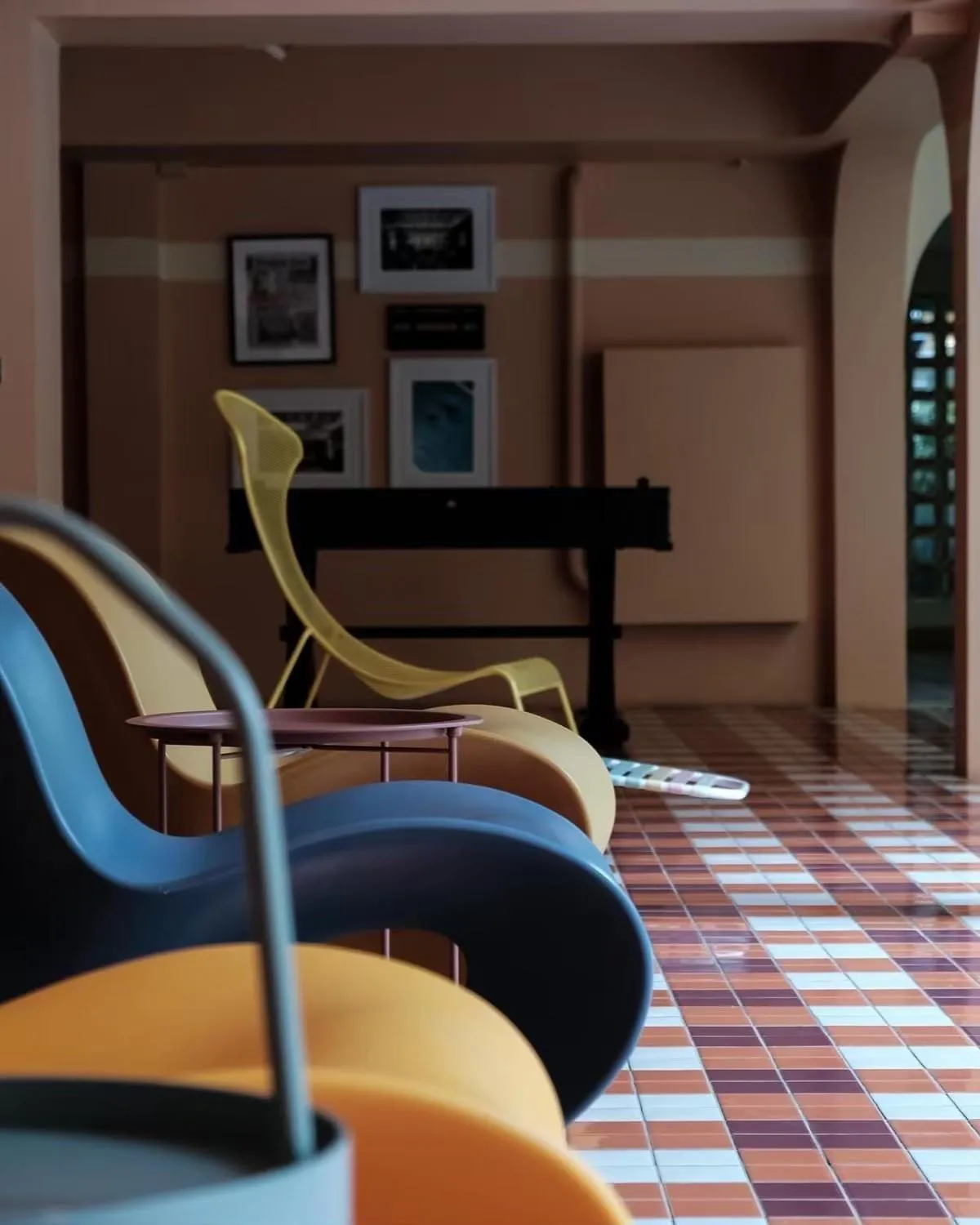 Seating area in Miami Hotel Bangkok