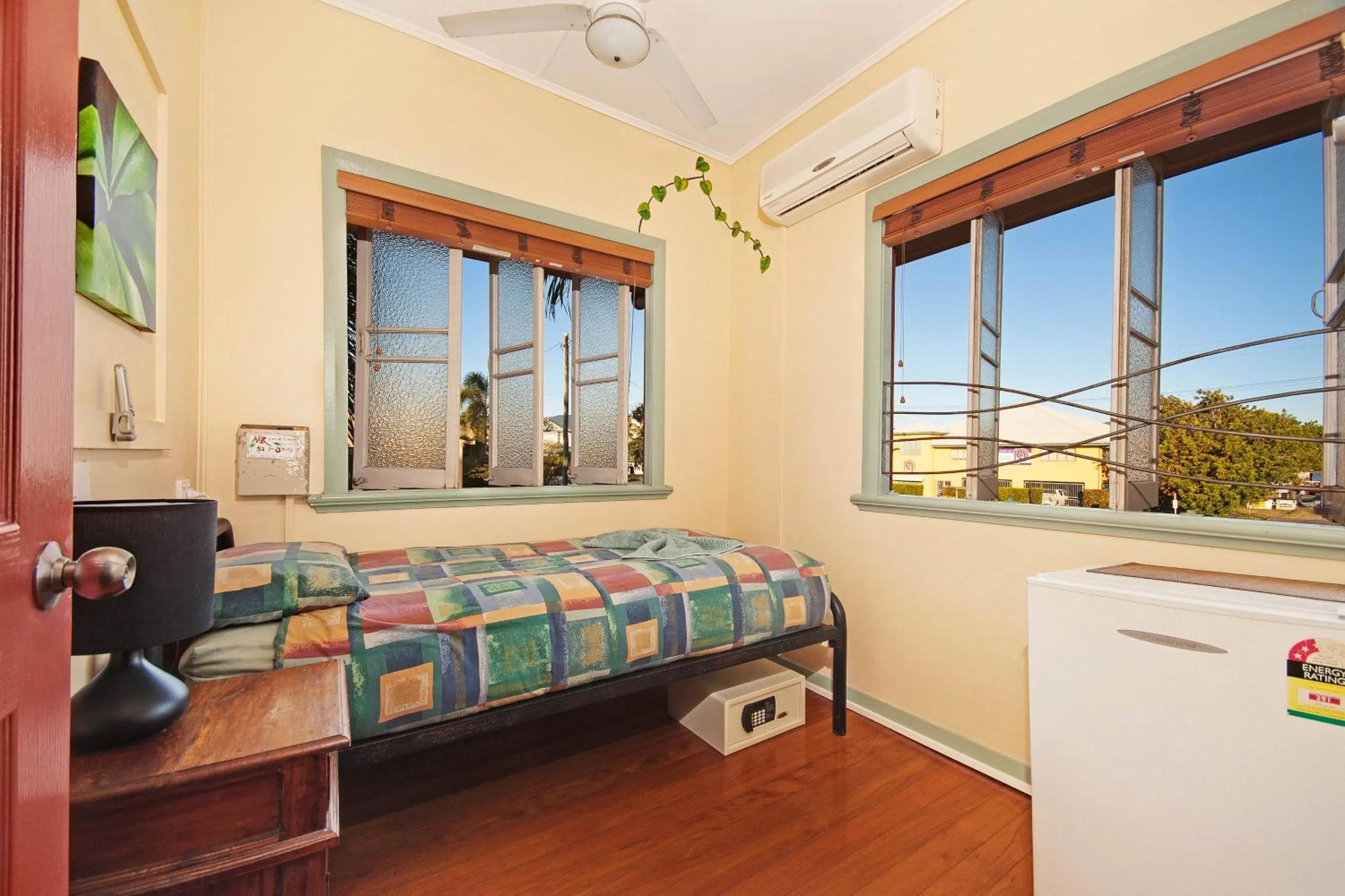 Property building, Bed in Travellers Oasis