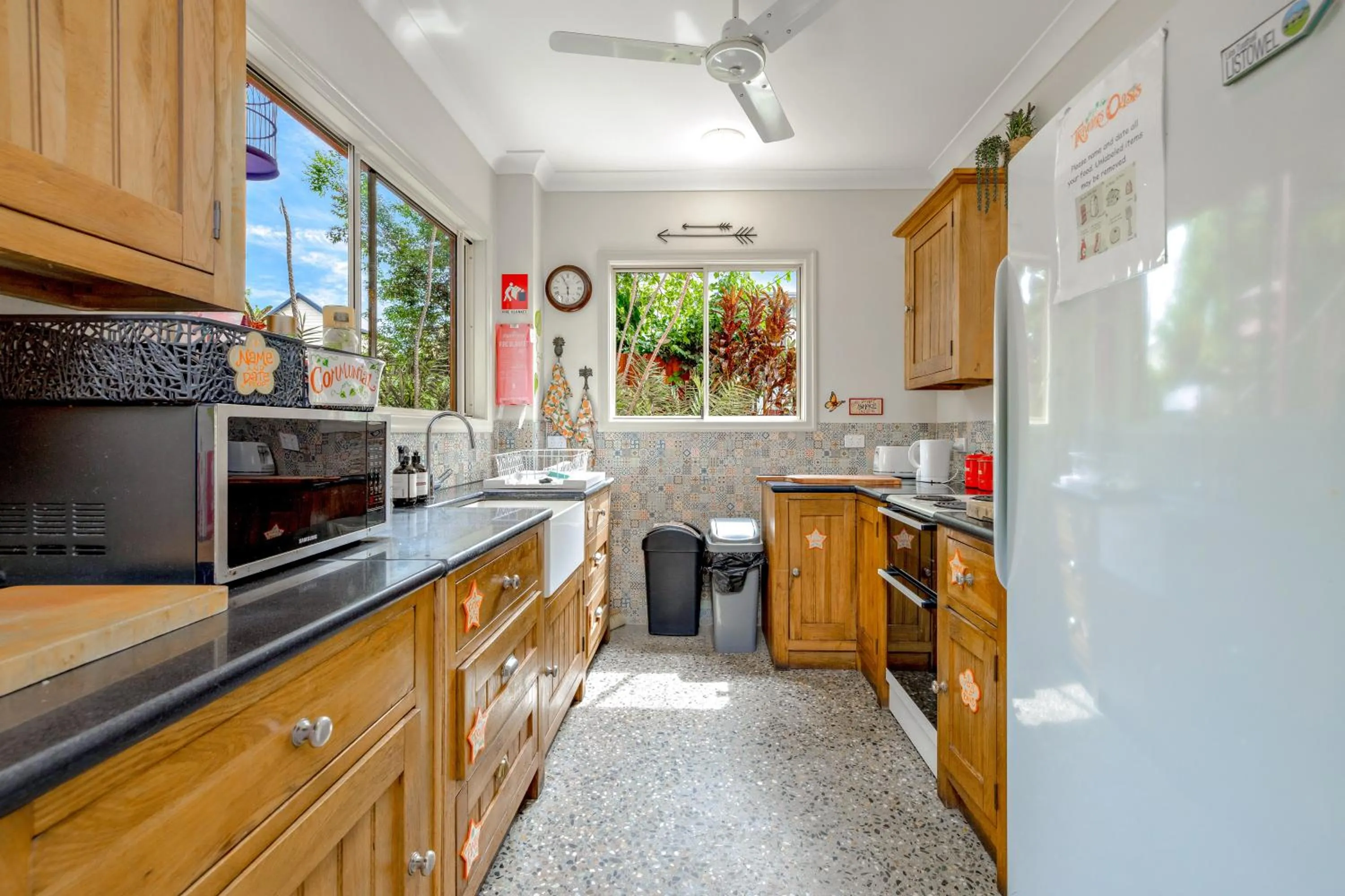 Kitchen or kitchenette in Travellers Oasis