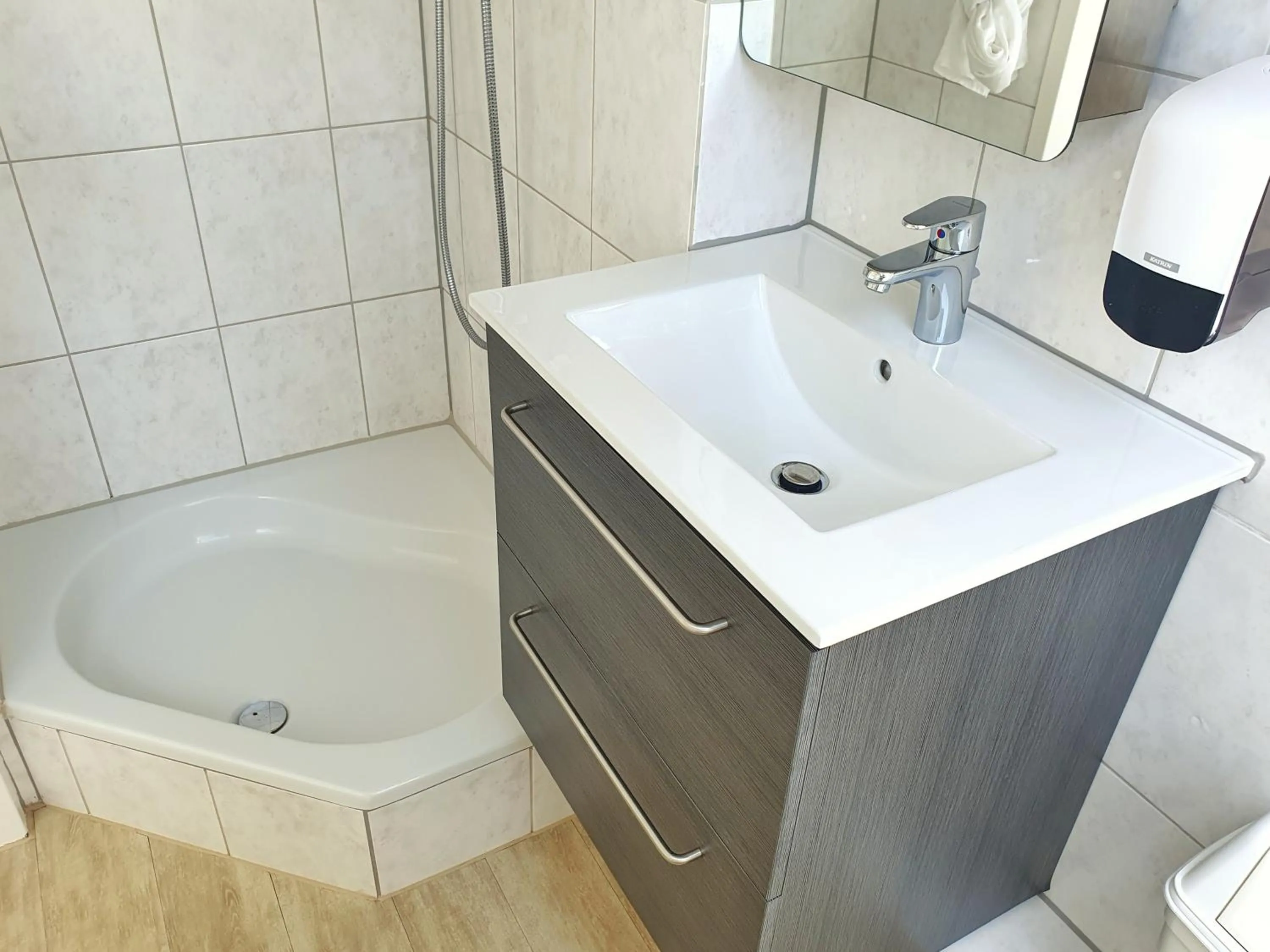 Bathroom in Aparthotel Marion Weber