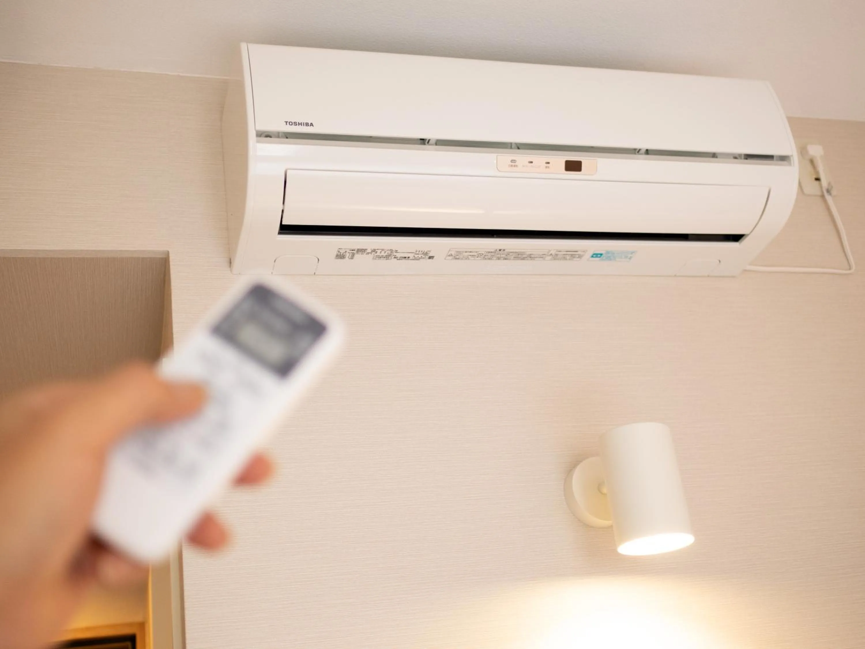 air conditioner in Super Hotel Tokyo Otsuka