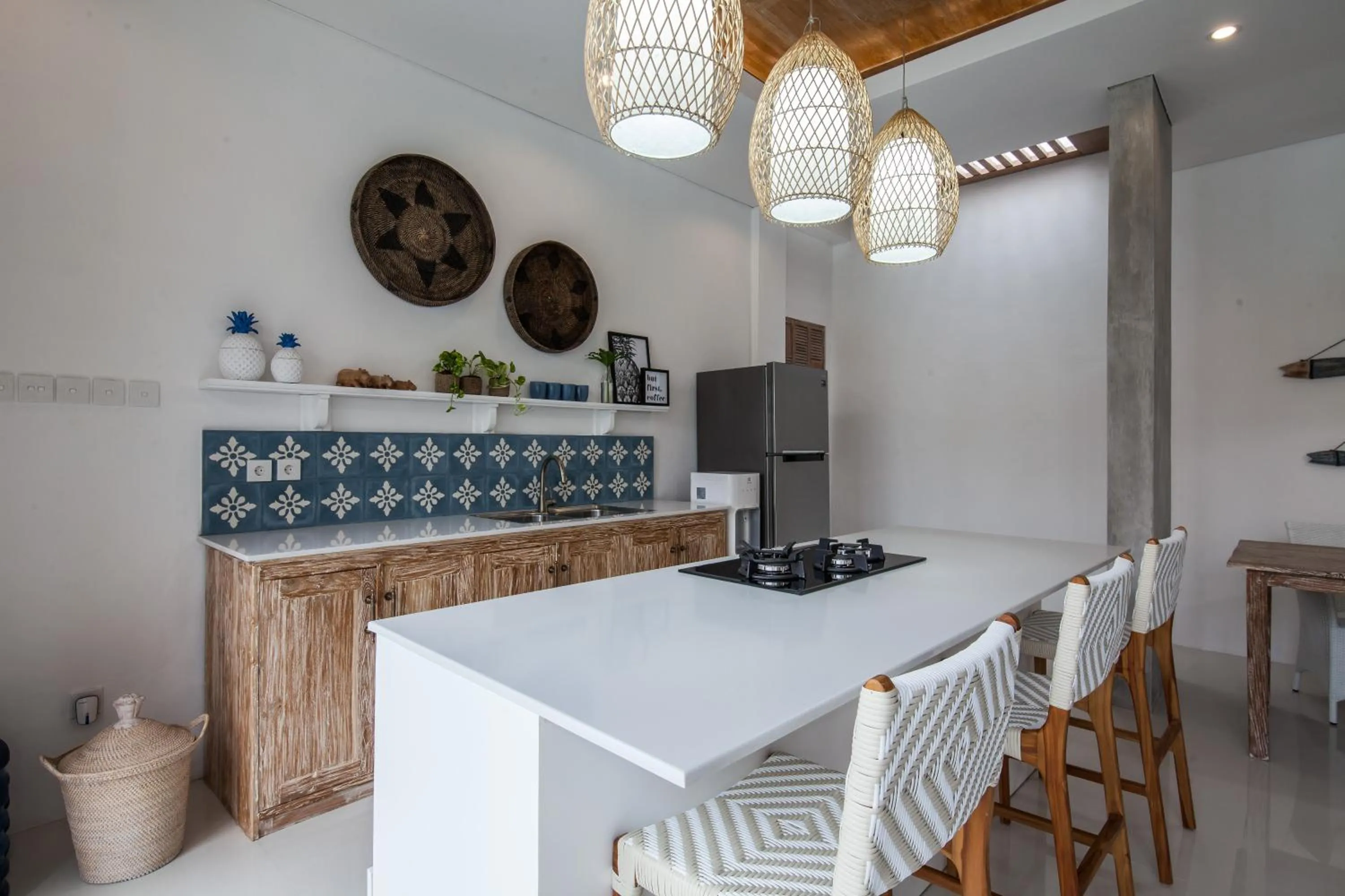 Kitchen or kitchenette in Ambermoon Villa 2