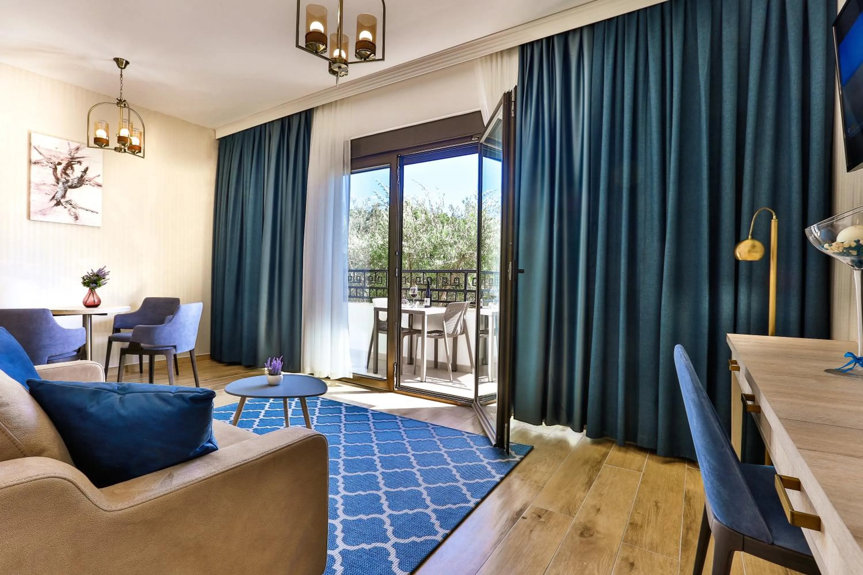 Living room in Hotel Harmony by Aycon