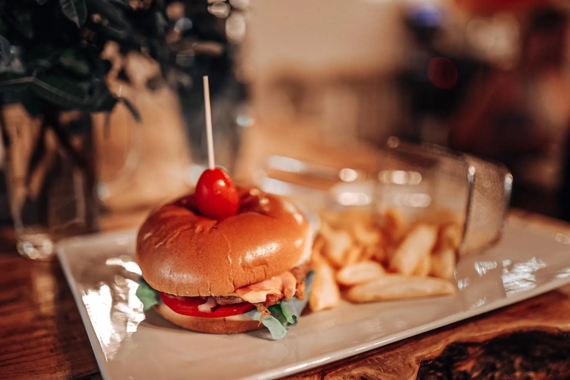 Restaurant/places to eat in Hotel Harmony by Aycon