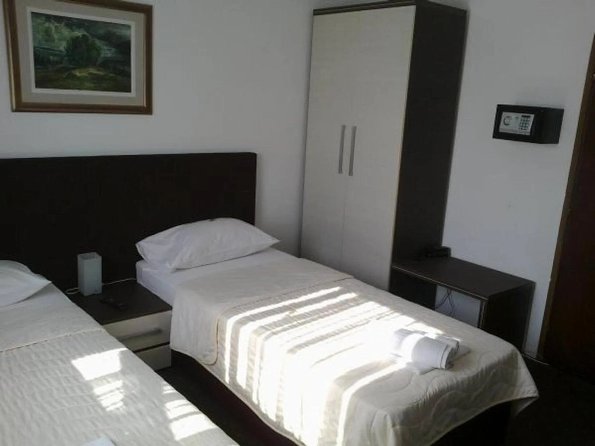 Photo of the whole room, Bed in Gros Hotel - Leskovac