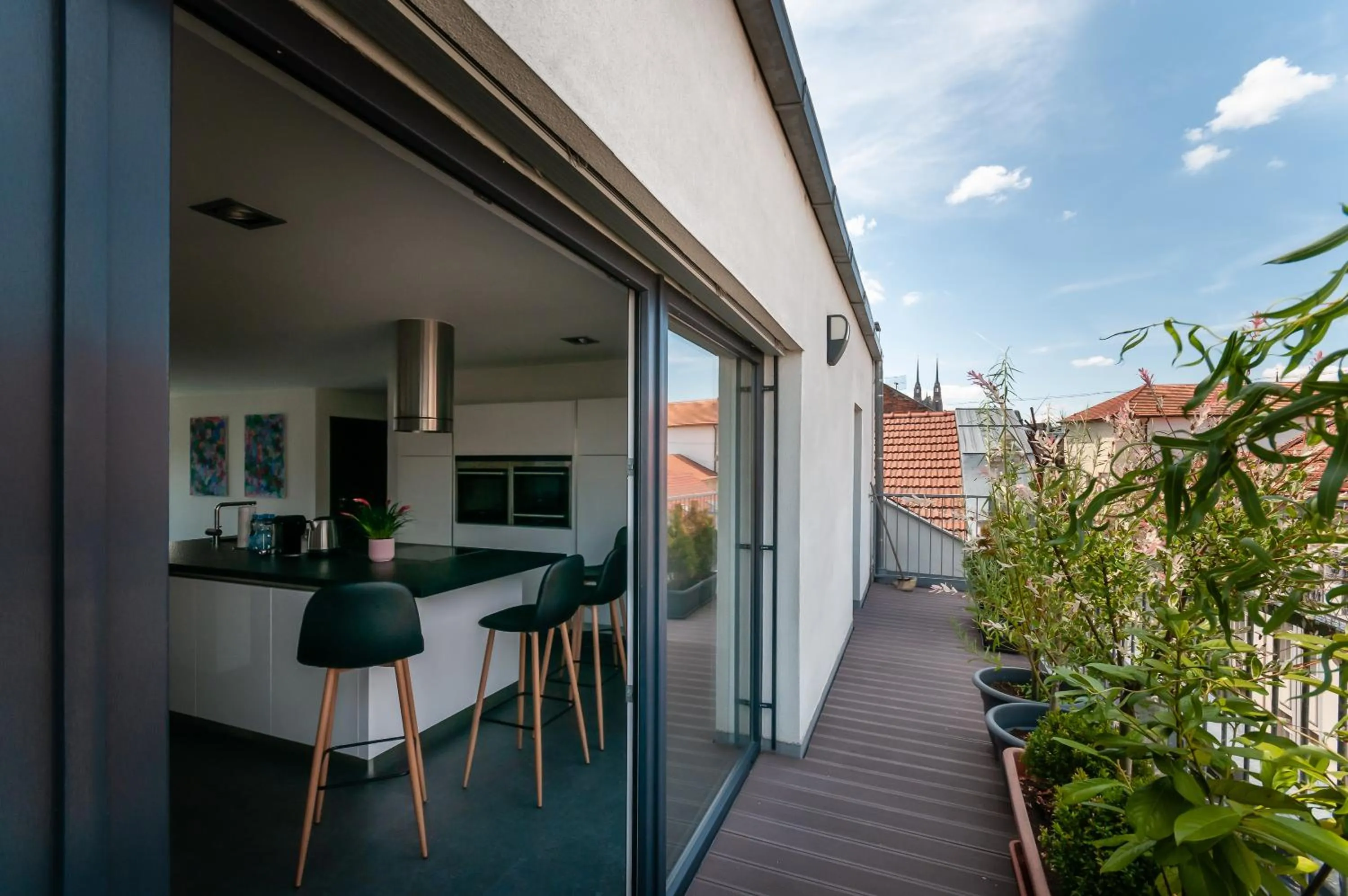 Balcony/Terrace in VV hotel & apartments