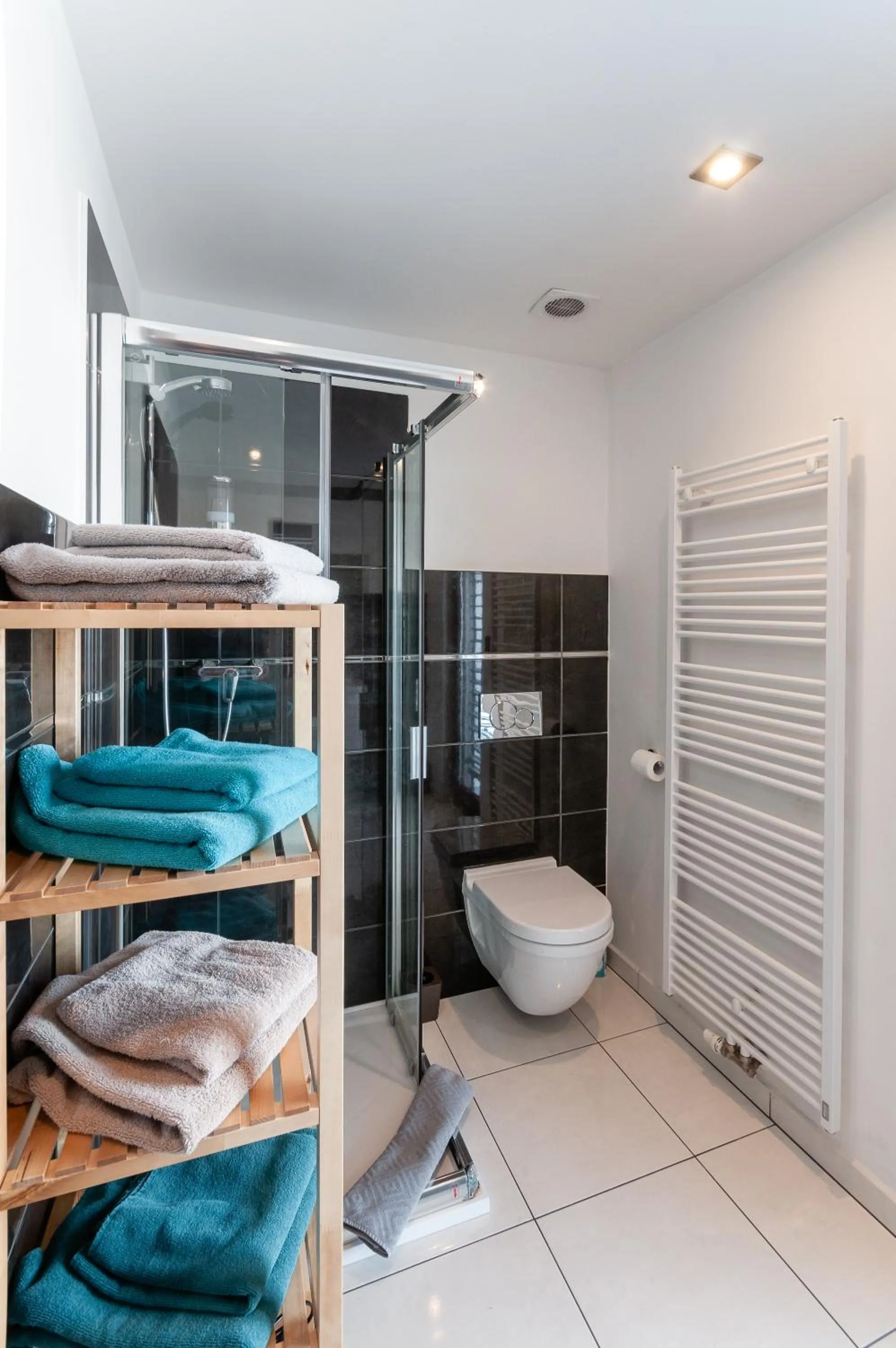 Shower in VV hotel & apartments