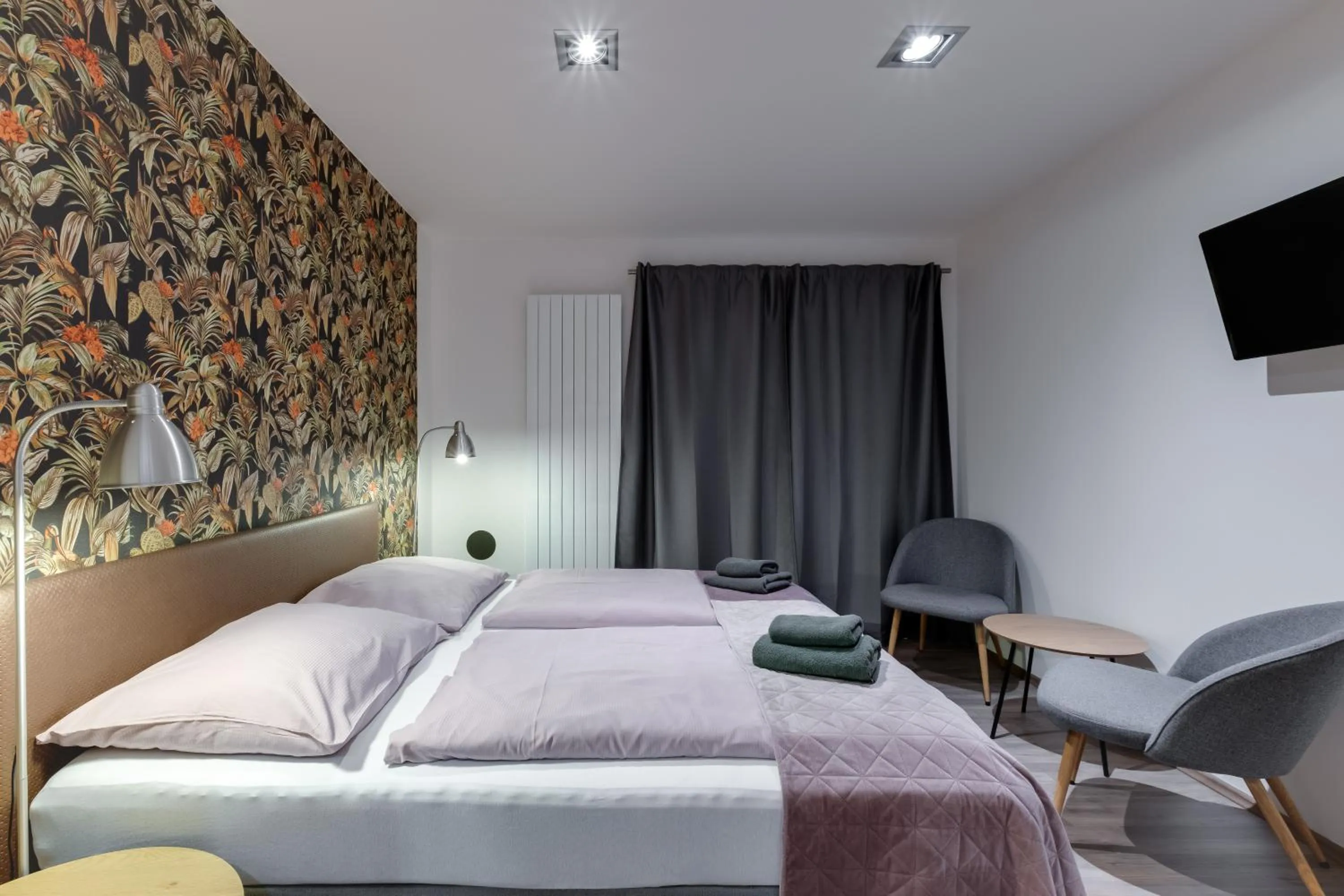 Bed in VV hotel & apartments