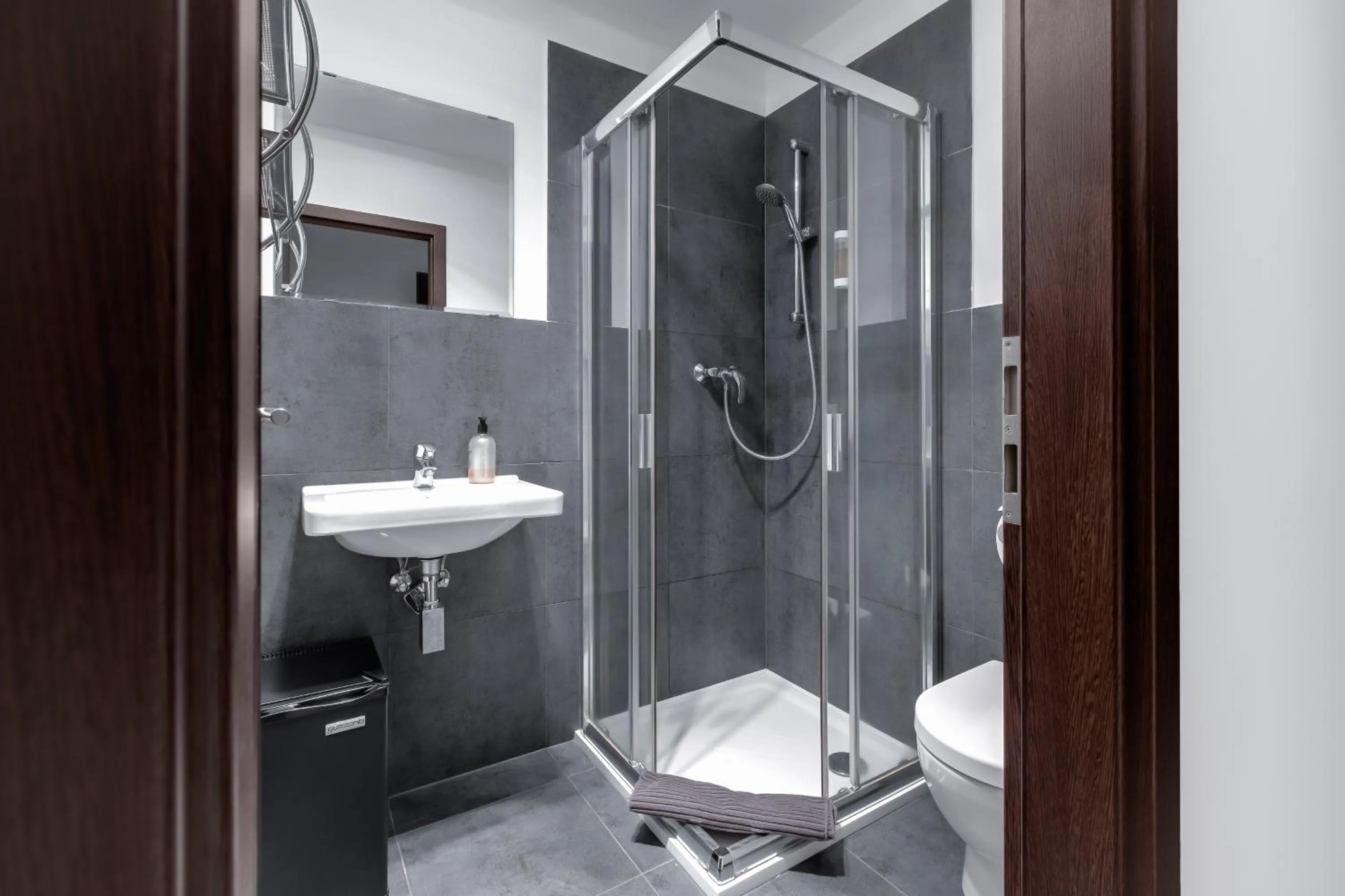 Bathroom in VV hotel & apartments