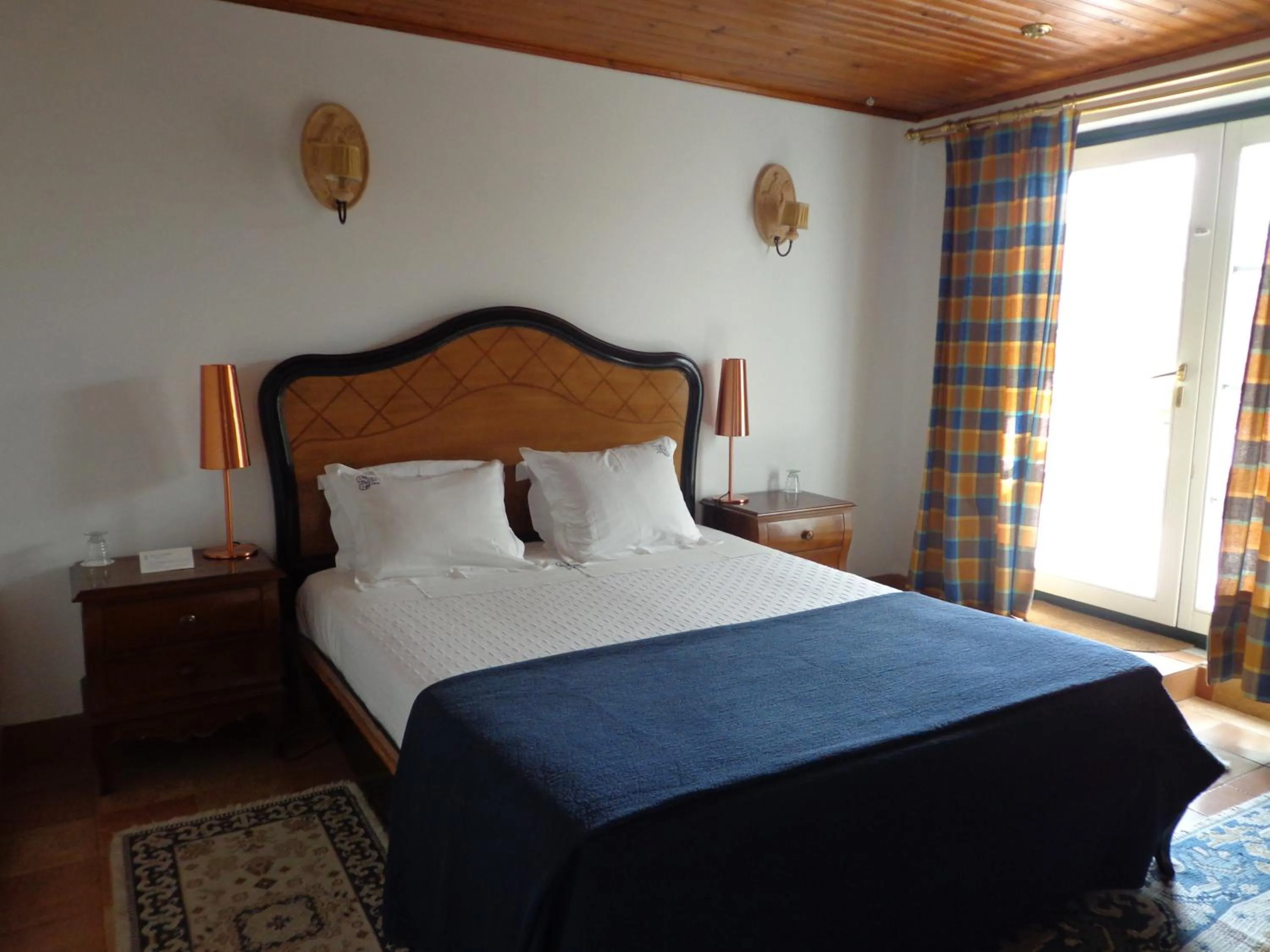 Photo of the whole room, Bed in Casa De Canilhas