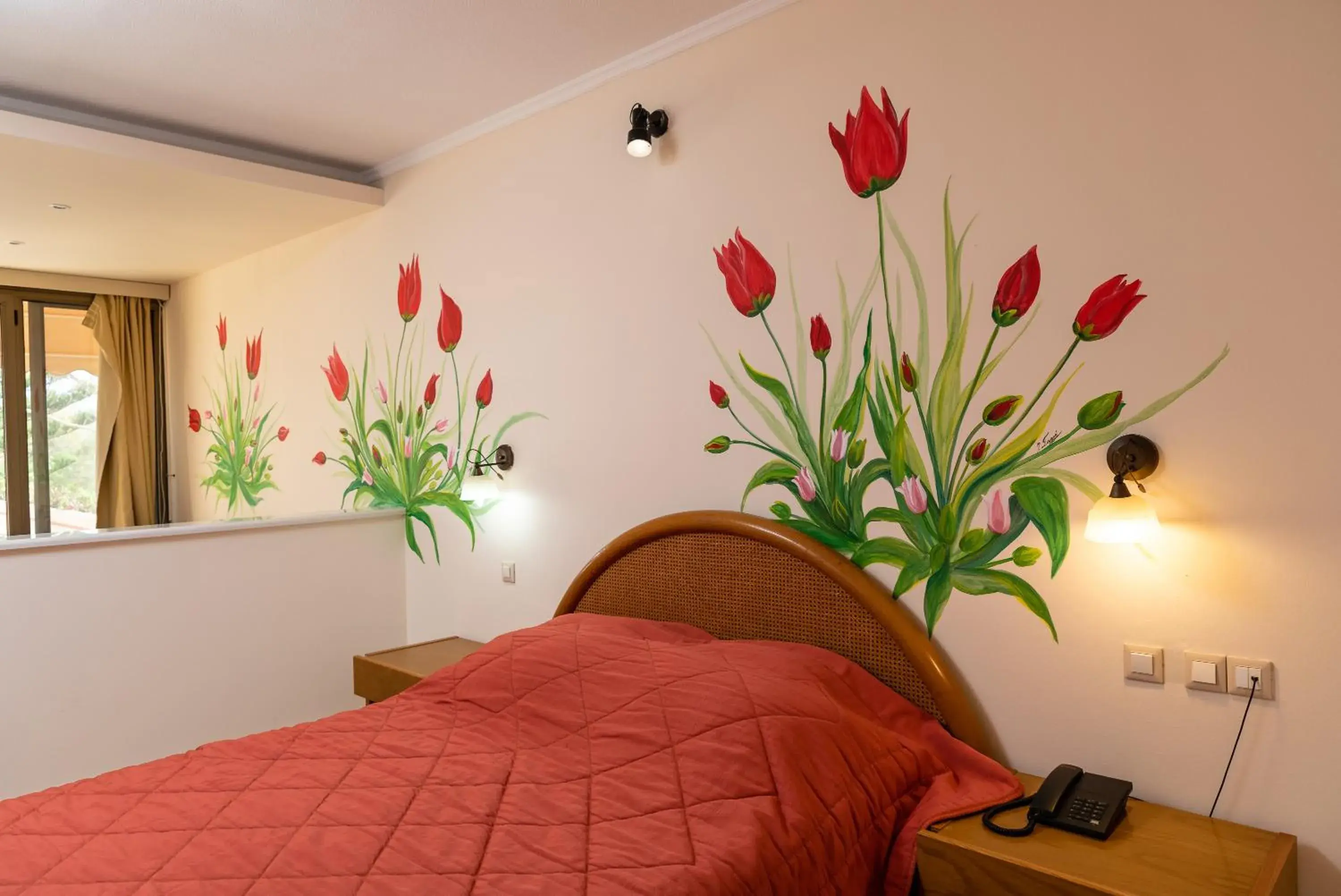 Junior Suite with Sea View in Golden Sand Hotel Junior Suite with Sea View in Golden Sand Hotel