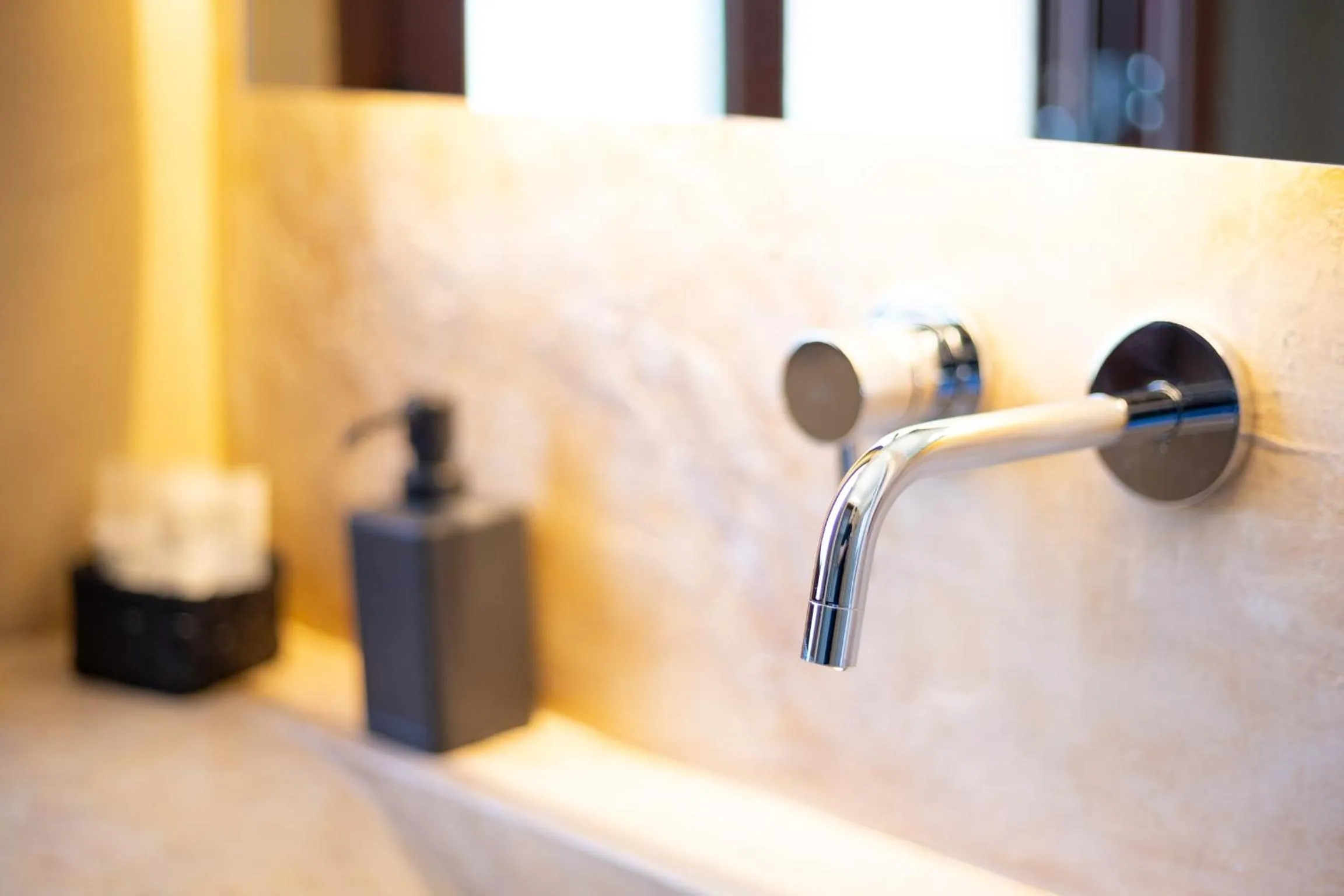 Bathroom in Bed & Breakfast Giardini Di Marzo