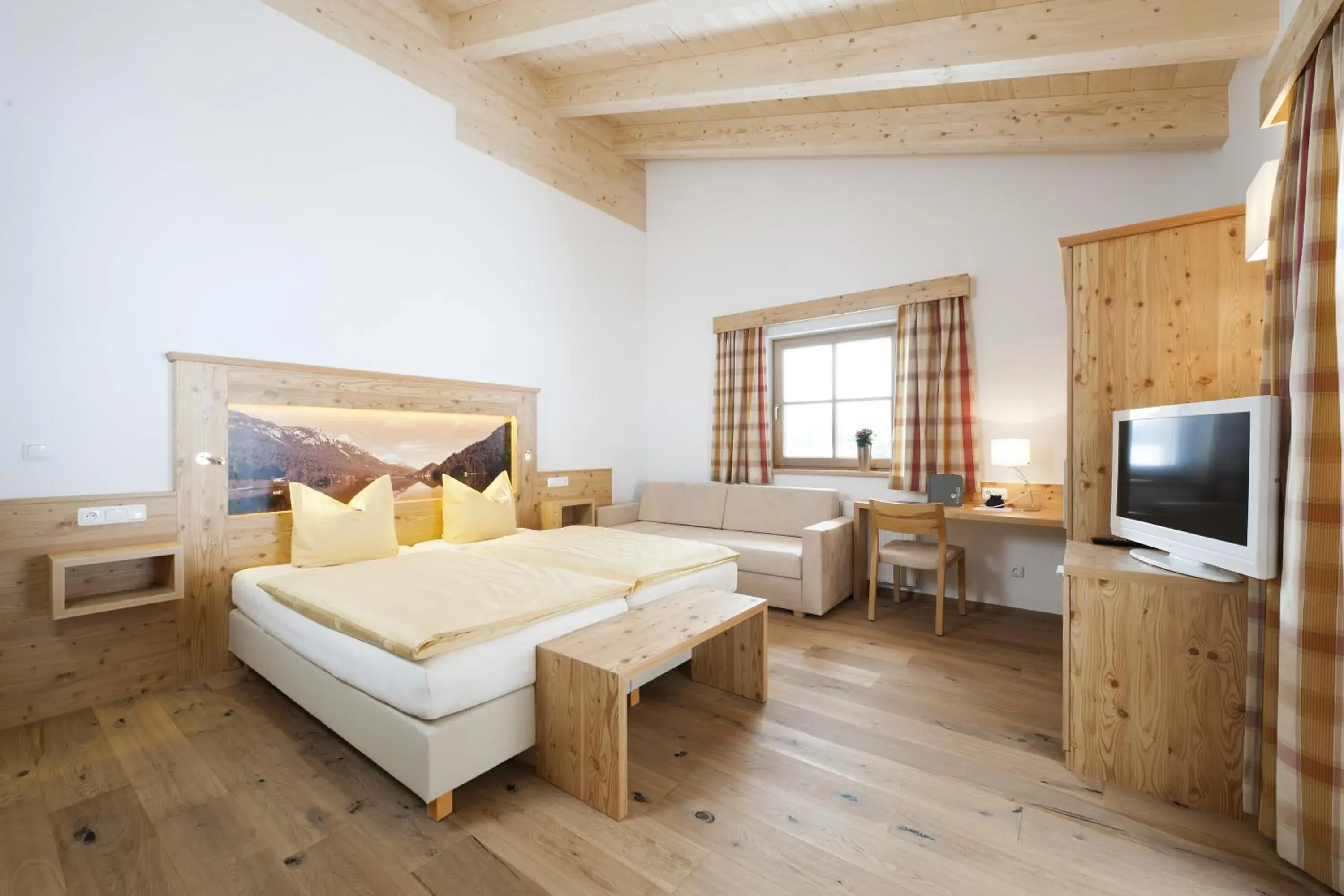 Triple Room in Beim Hochfilzer Superior 4 Sterne Triple Room in Beim Hochfilzer Superior 4 Sterne