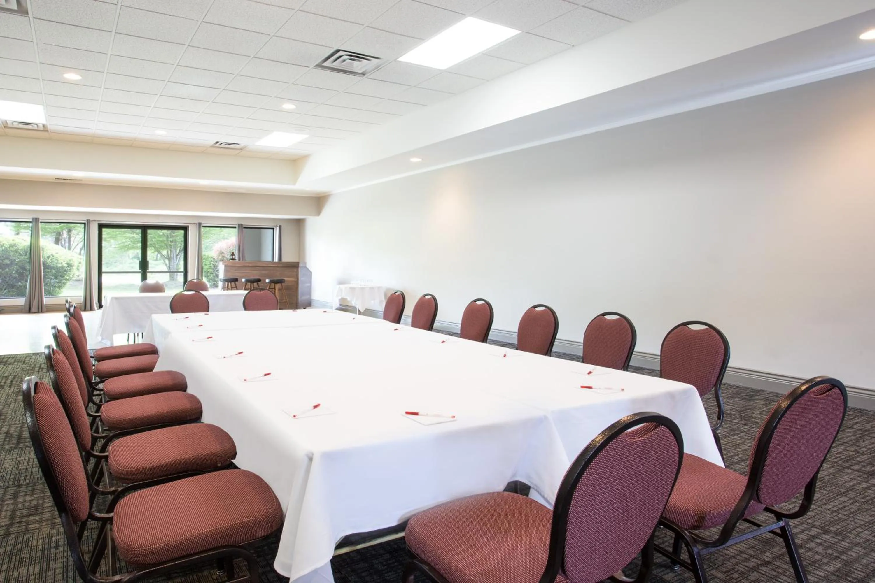 Banquet/Function facilities in Ramada by Wyndham Duncan Cowichan Valley