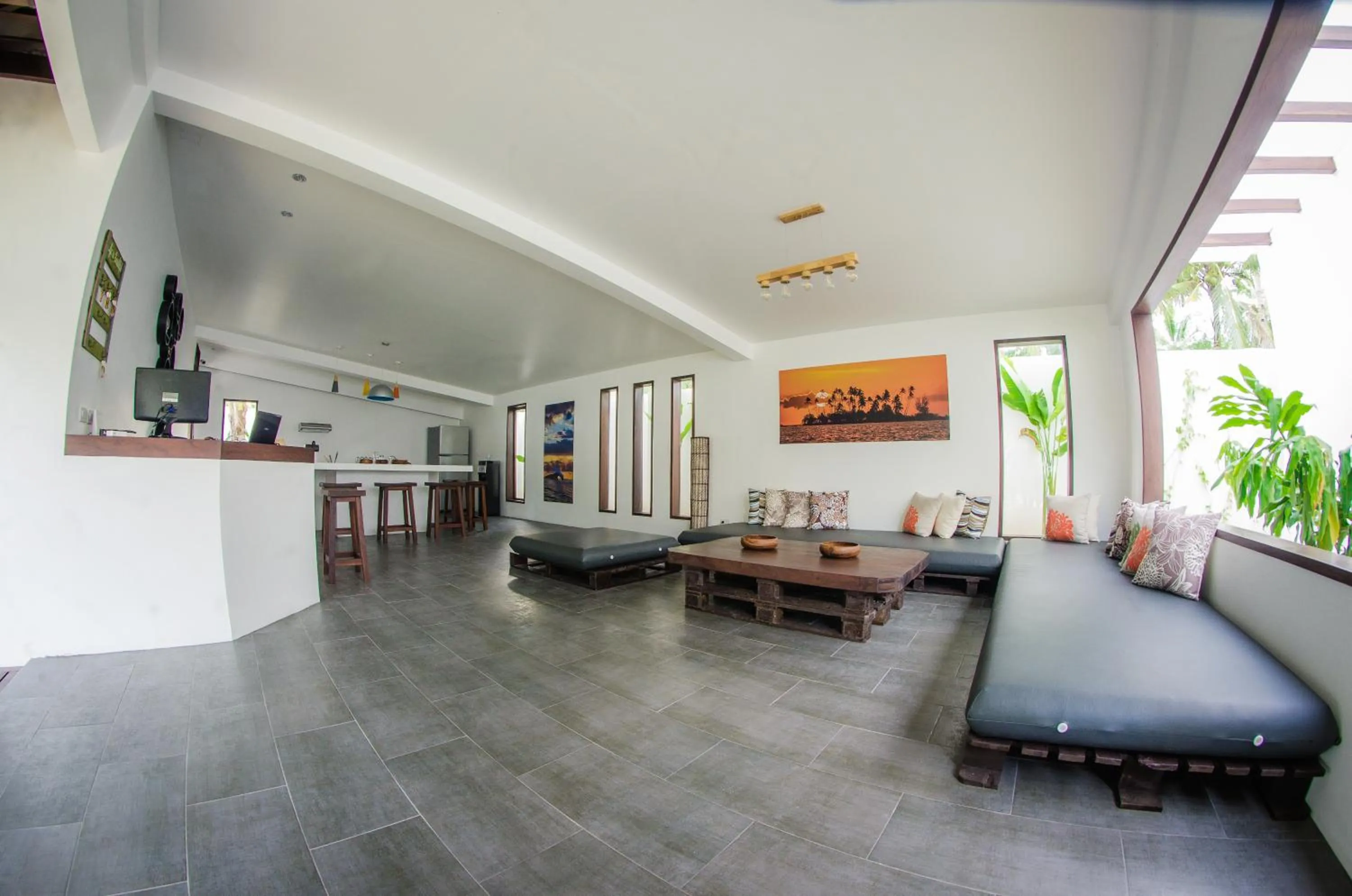 Communal lounge/ TV room in Palaka Resort