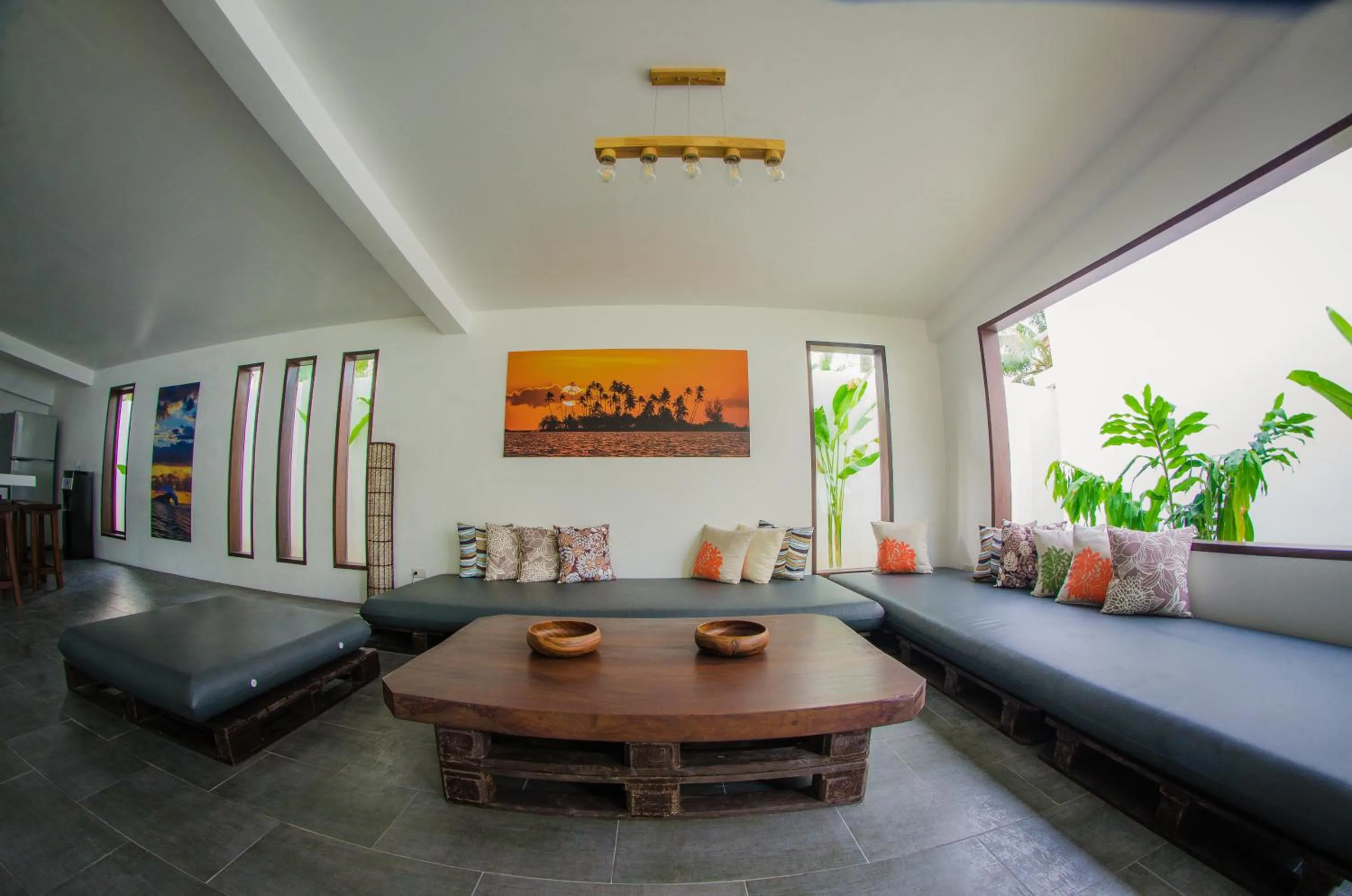 Communal lounge/ TV room in Palaka Resort