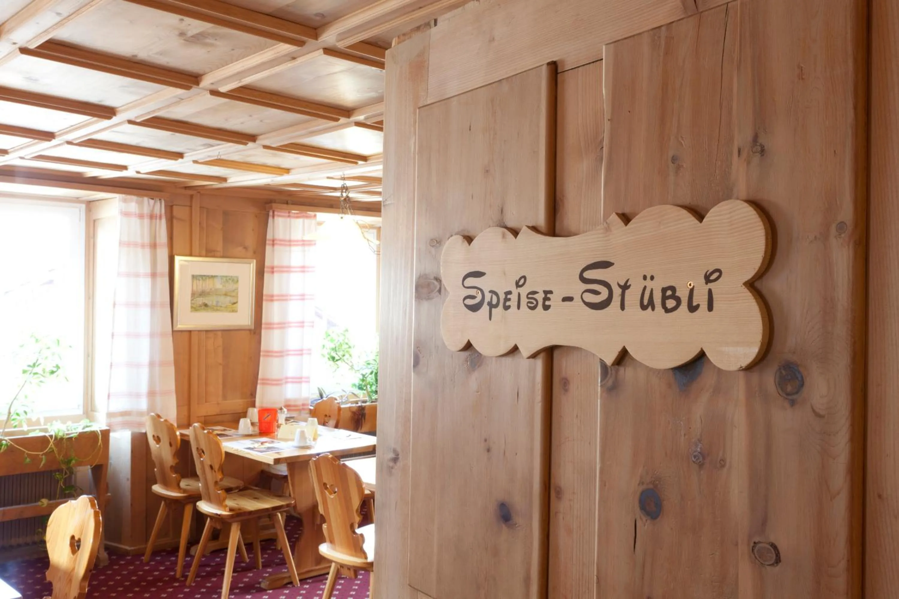 Restaurant/places to eat in Hotel Posta