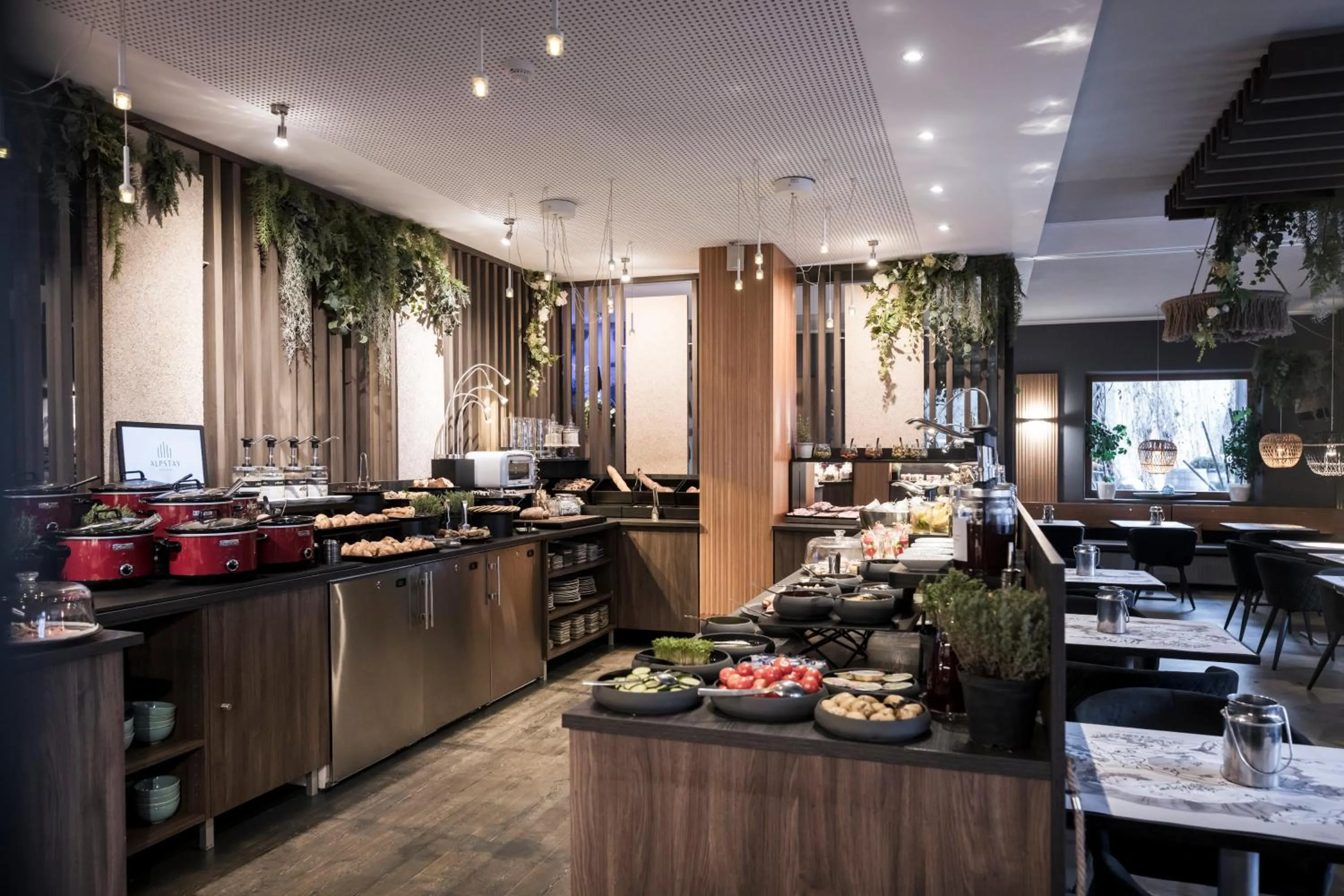 Breakfast in Alpstay - Smart Hotel Saslong