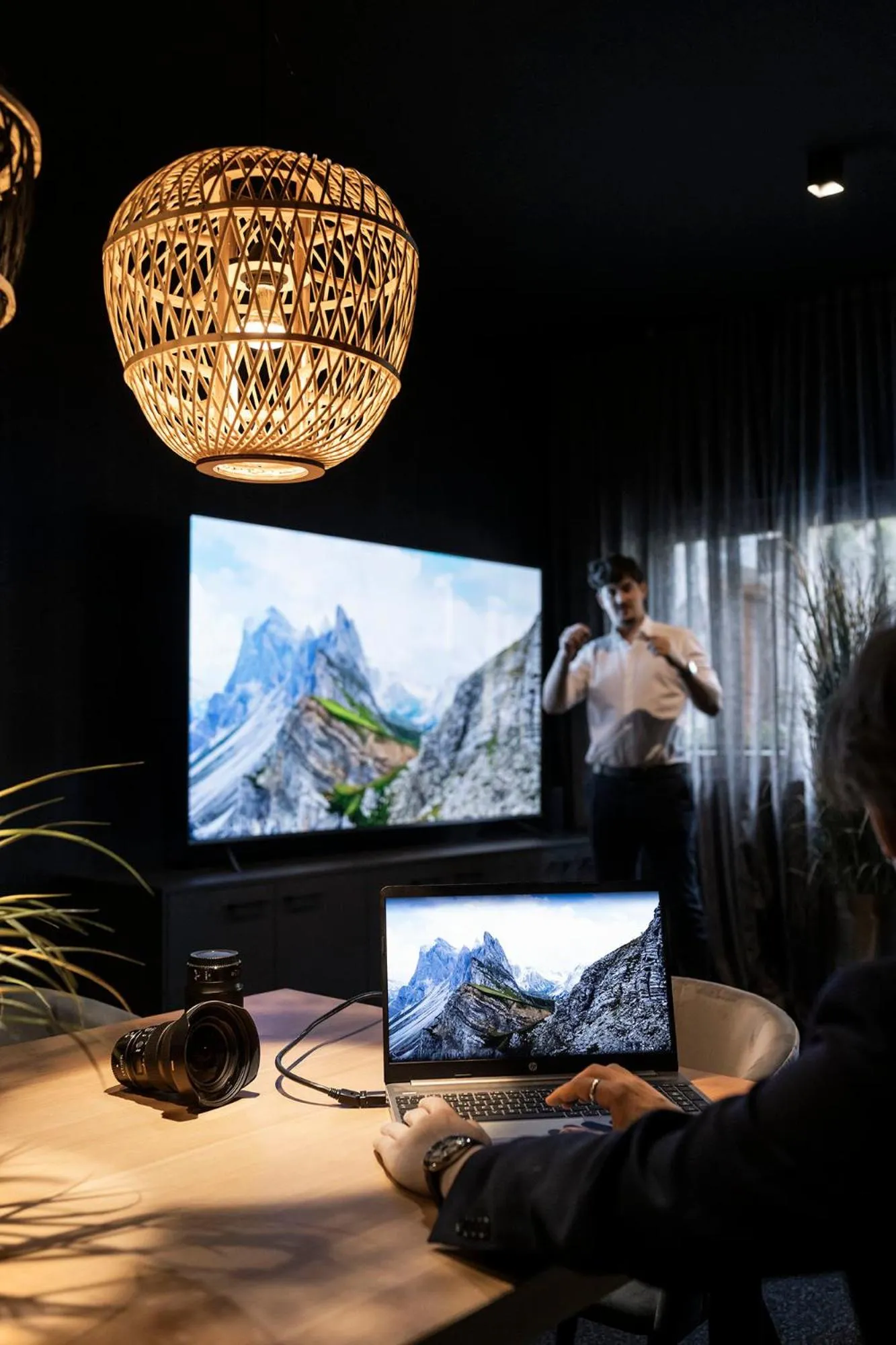 Communal lounge/ TV room in Alpstay - Smart Hotel Saslong