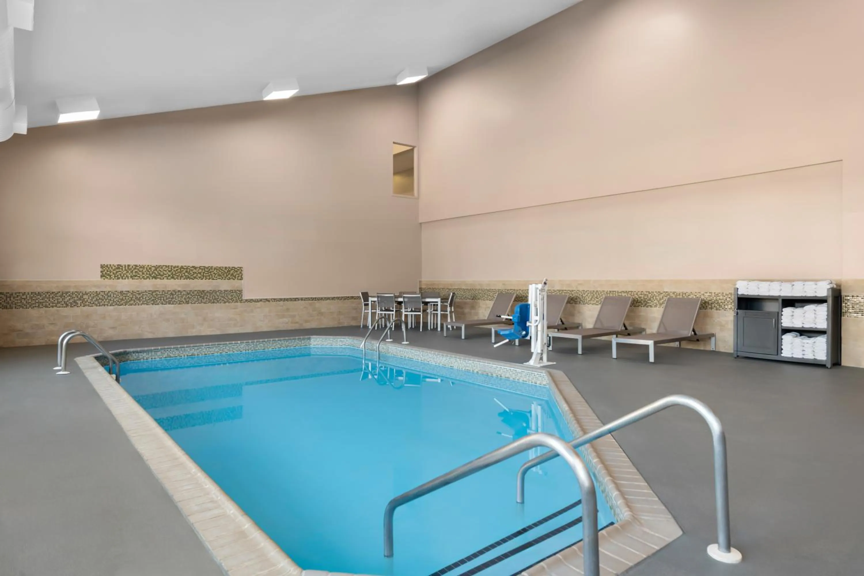 Pool view in Country Inn & Suites by Radisson, Near The National Sports Center, Coon Rapids, MN