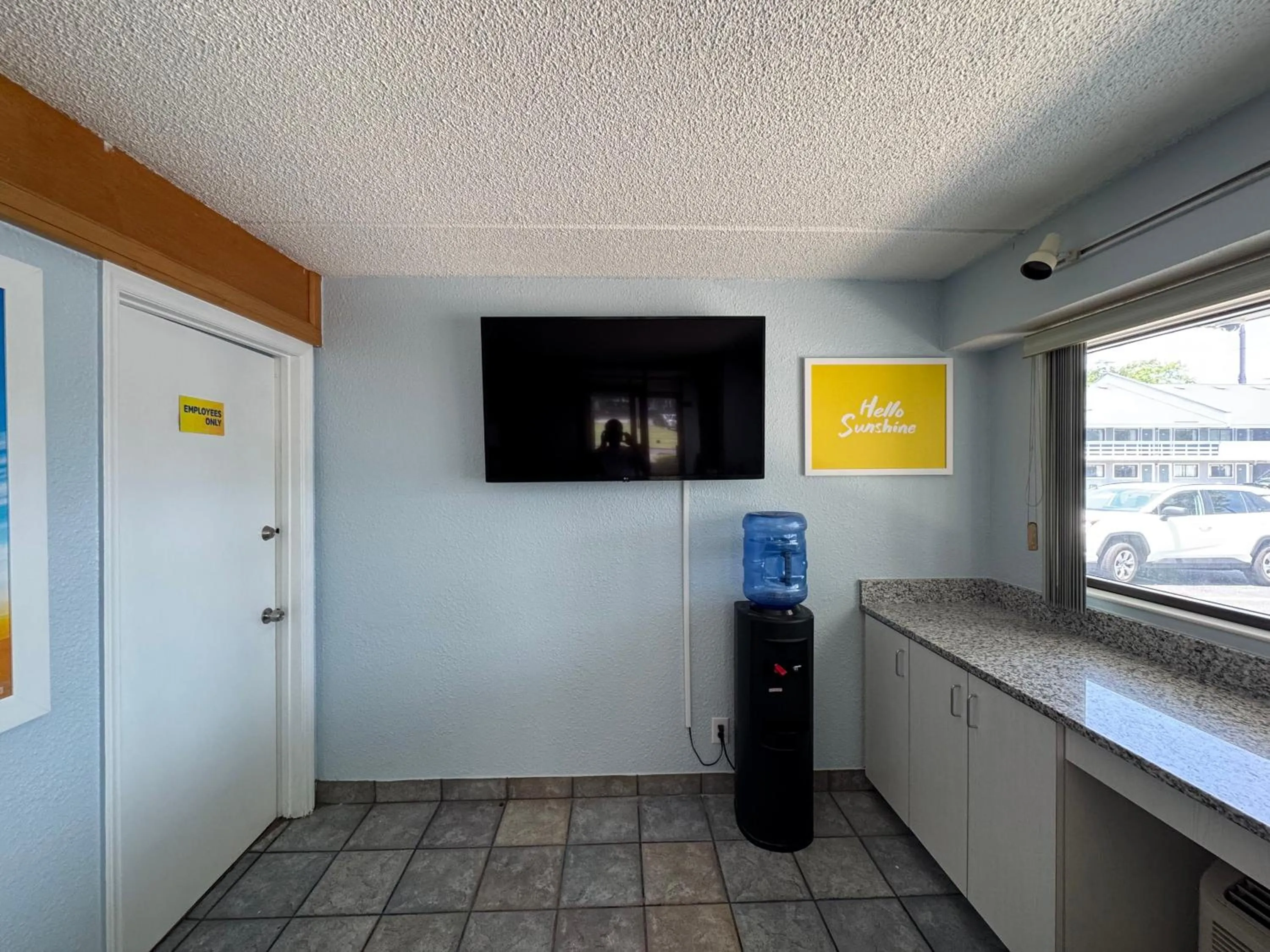 Breakfast in Days Inn by Wyndham Charlotte University