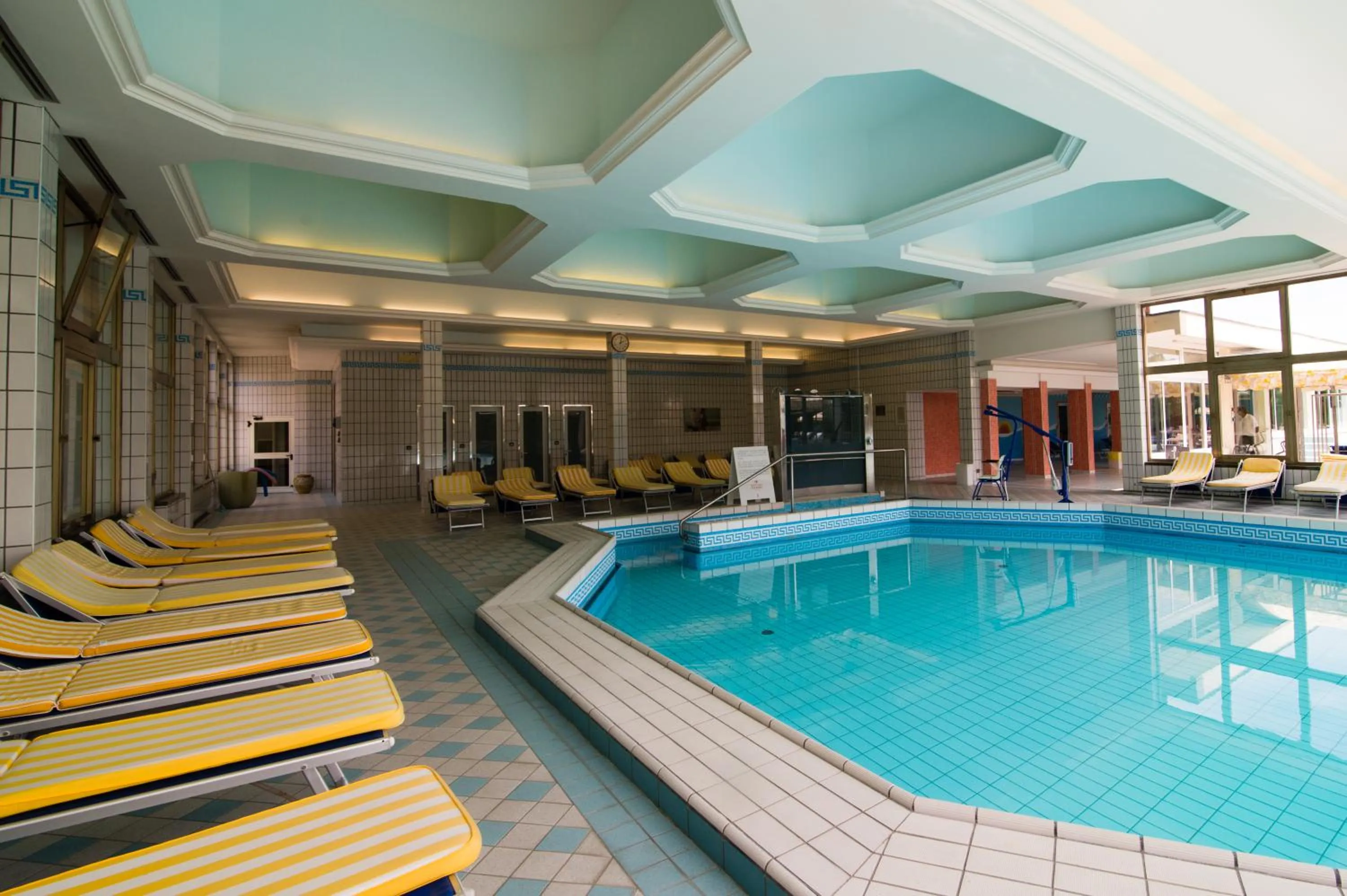 Swimming pool in Hotel Terme Antoniano