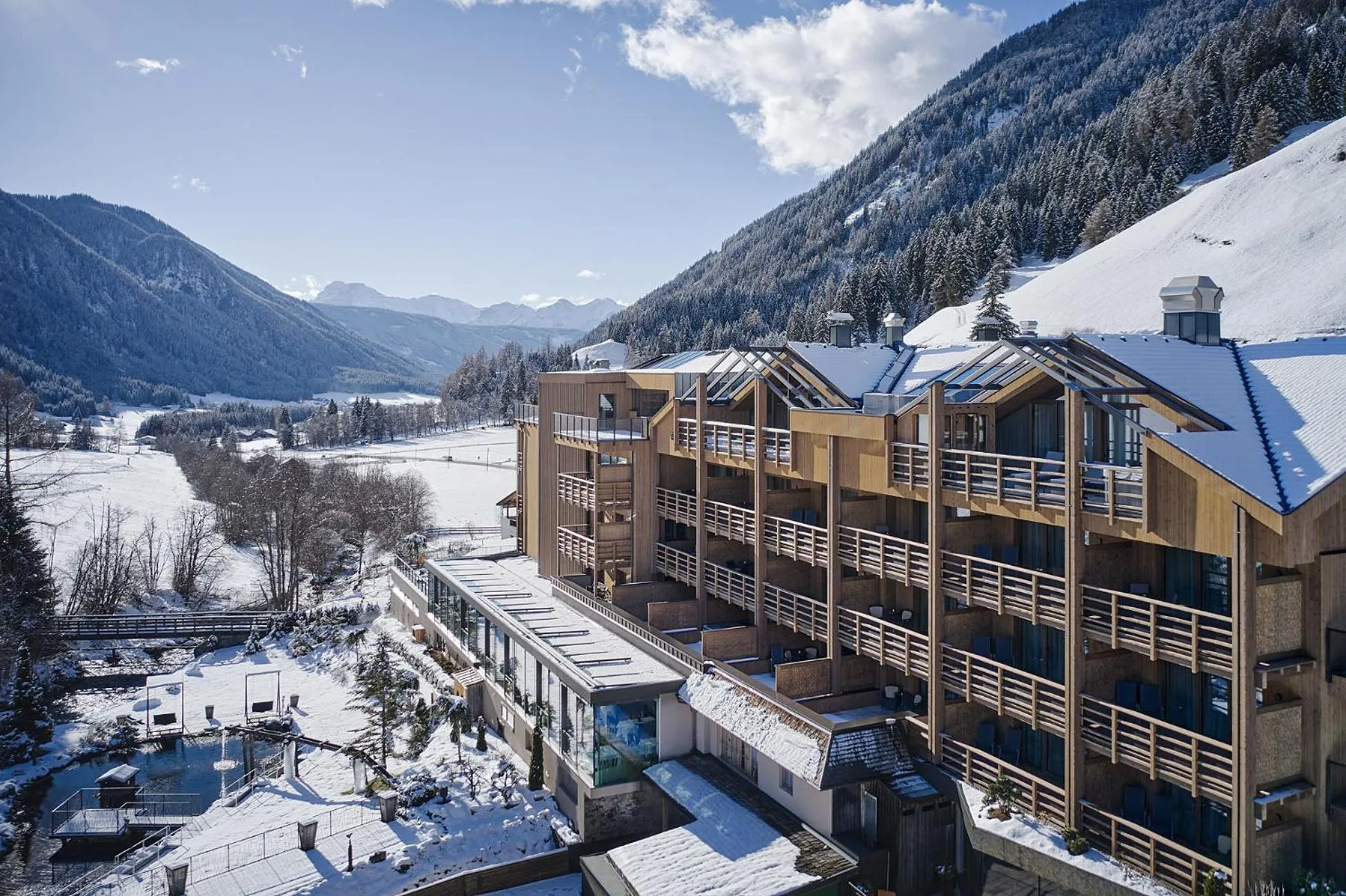 Property building in Hotel Quelle Nature Spa Resort