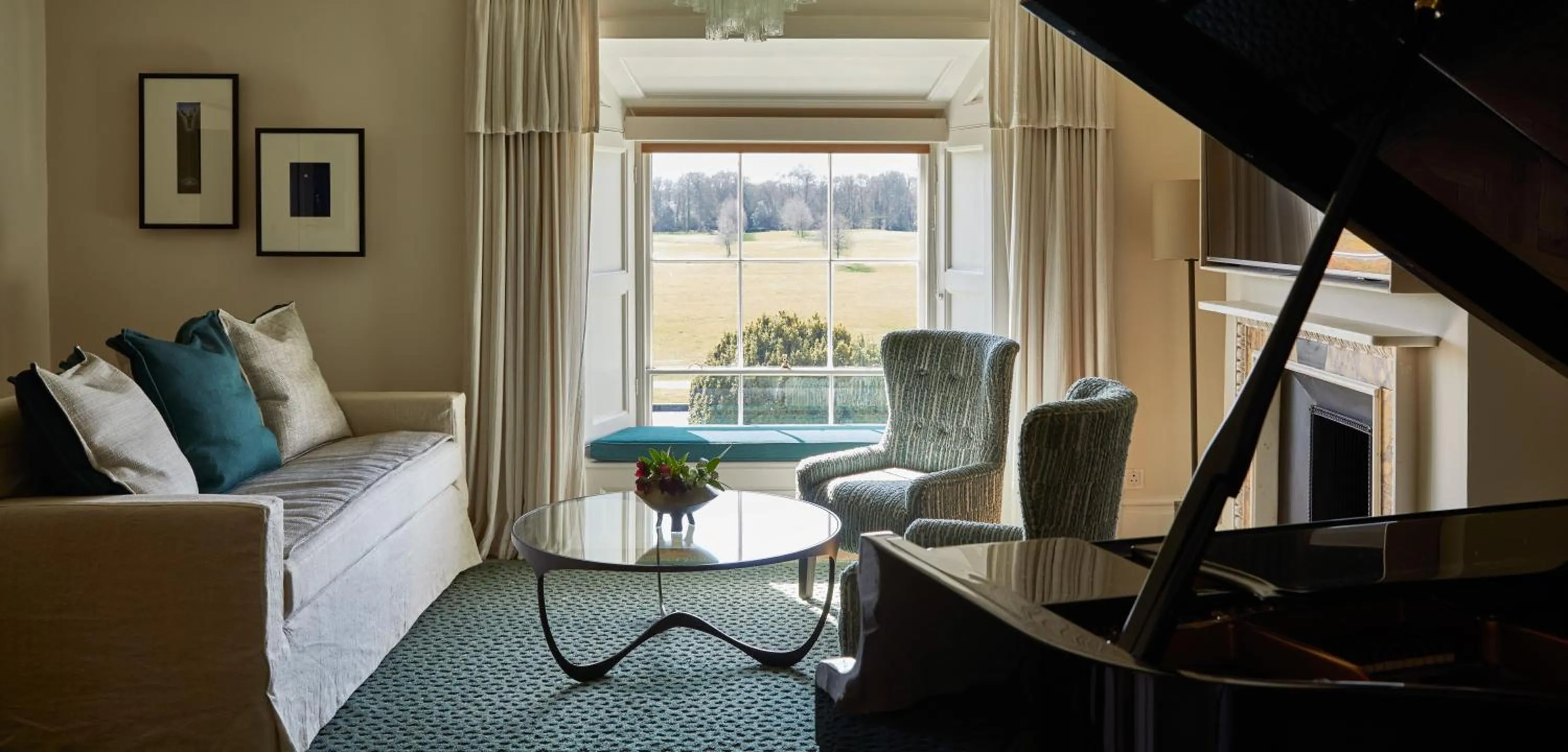 Living room in The Grove