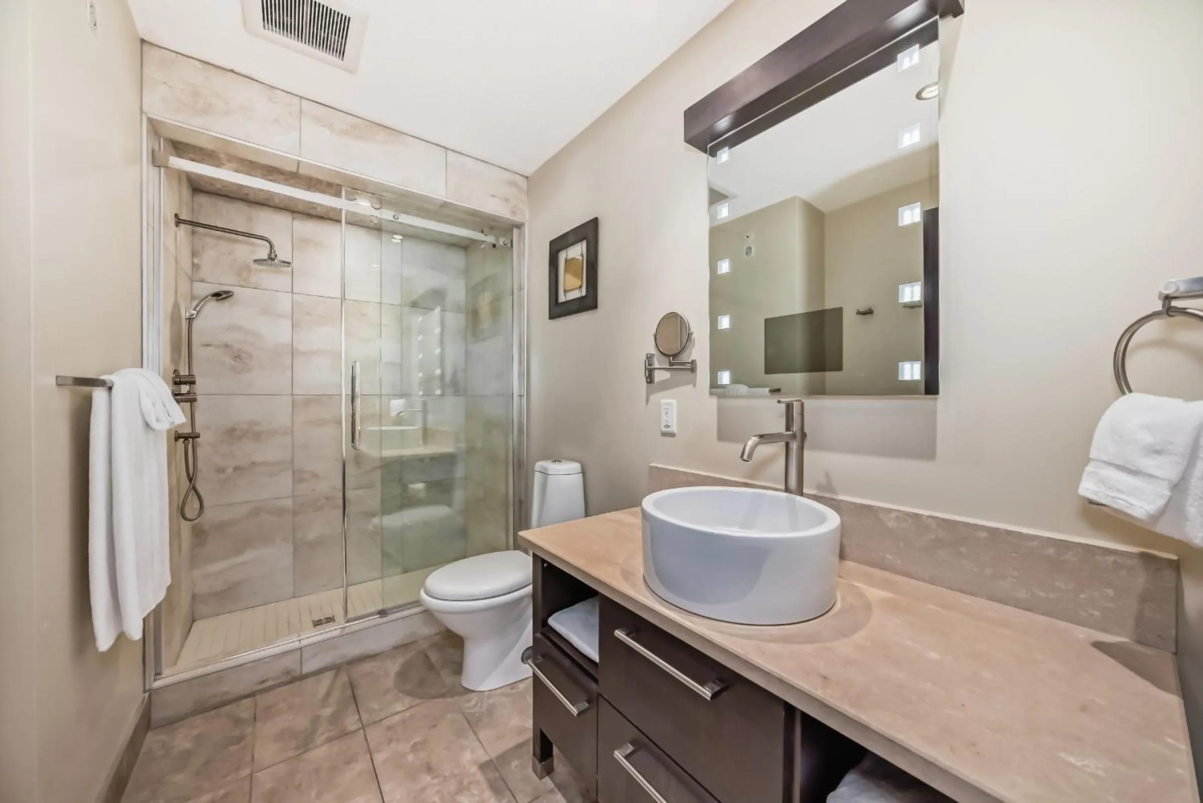 Shower in Copper Point Resort