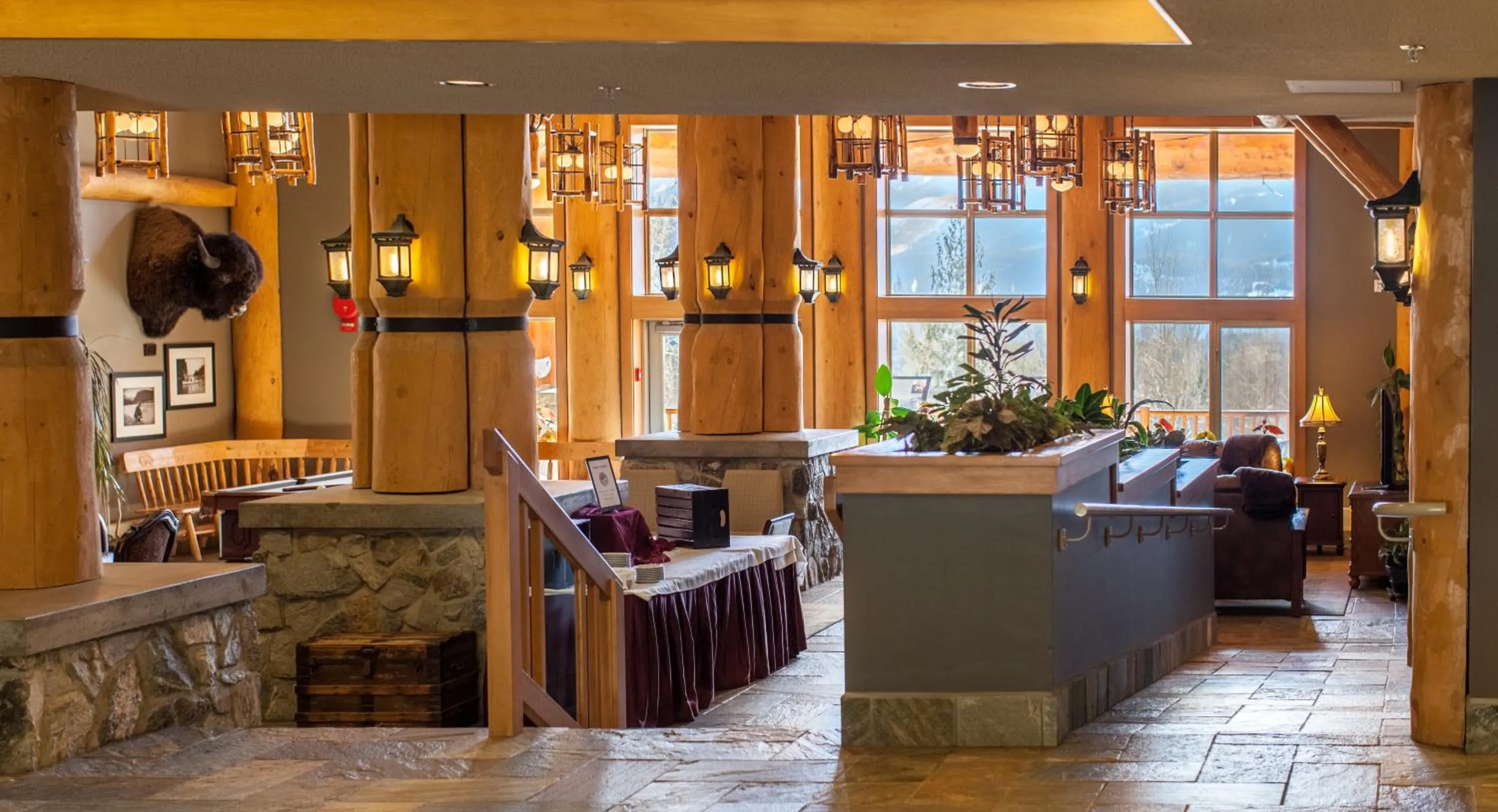 Lobby or reception in Coast Hillcrest Hotel