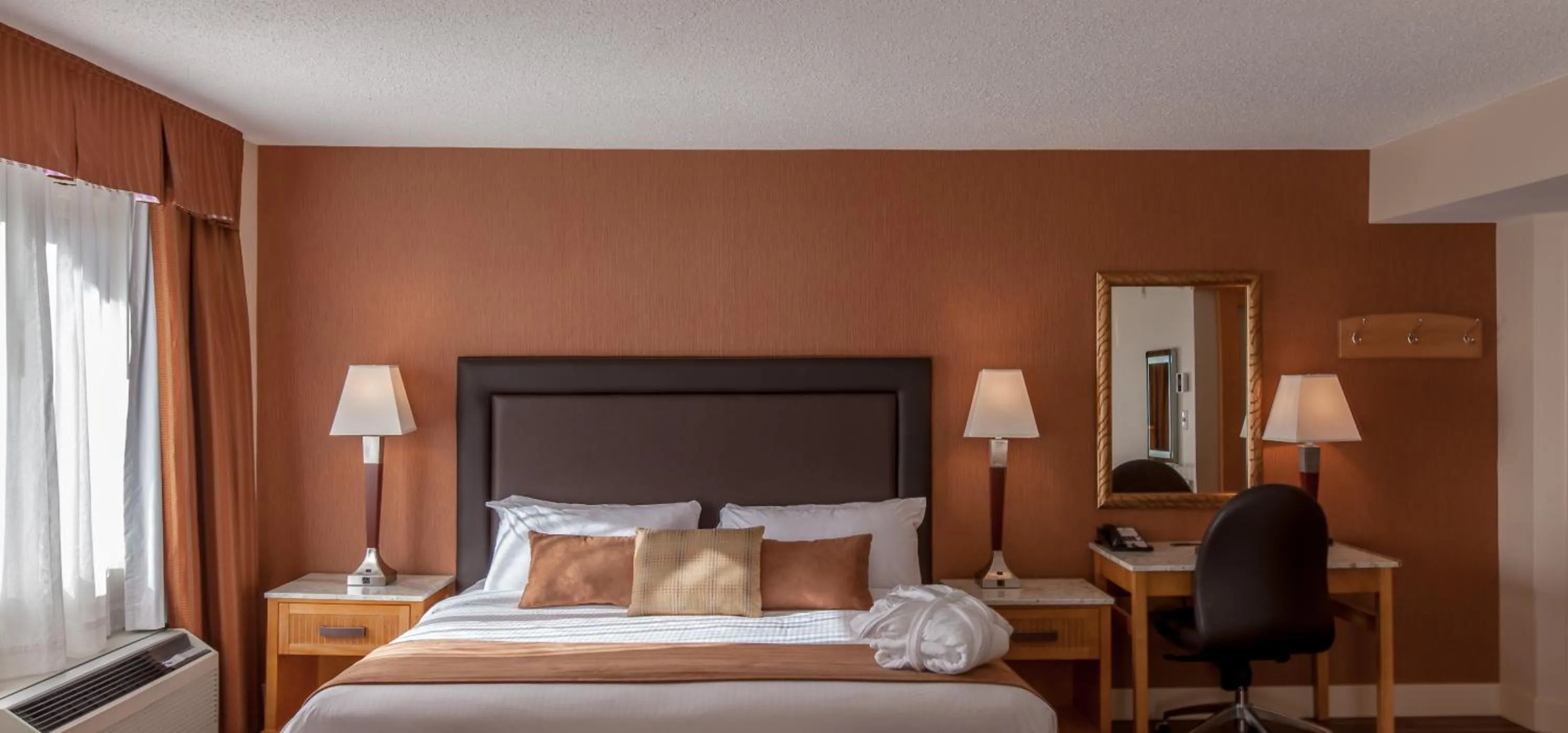 Photo of the whole room, Bed in Coast Hillcrest Hotel