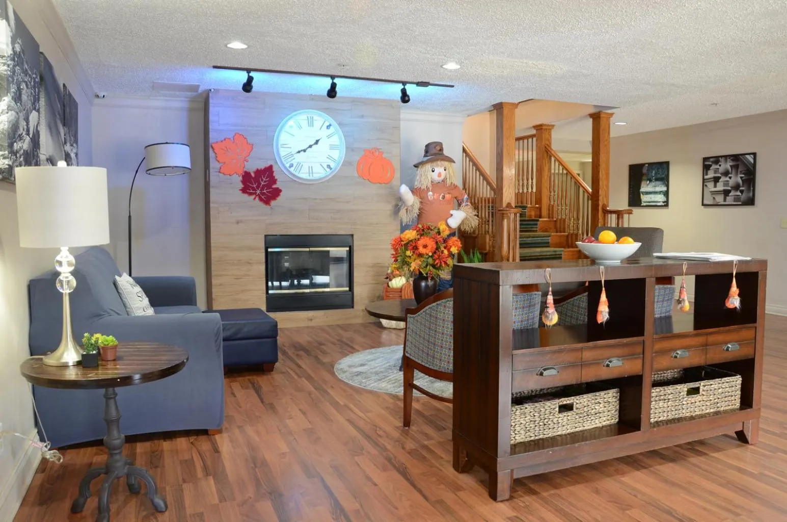 Lobby or reception in Country Inn & Suites by Radisson, Jacksonville, FL