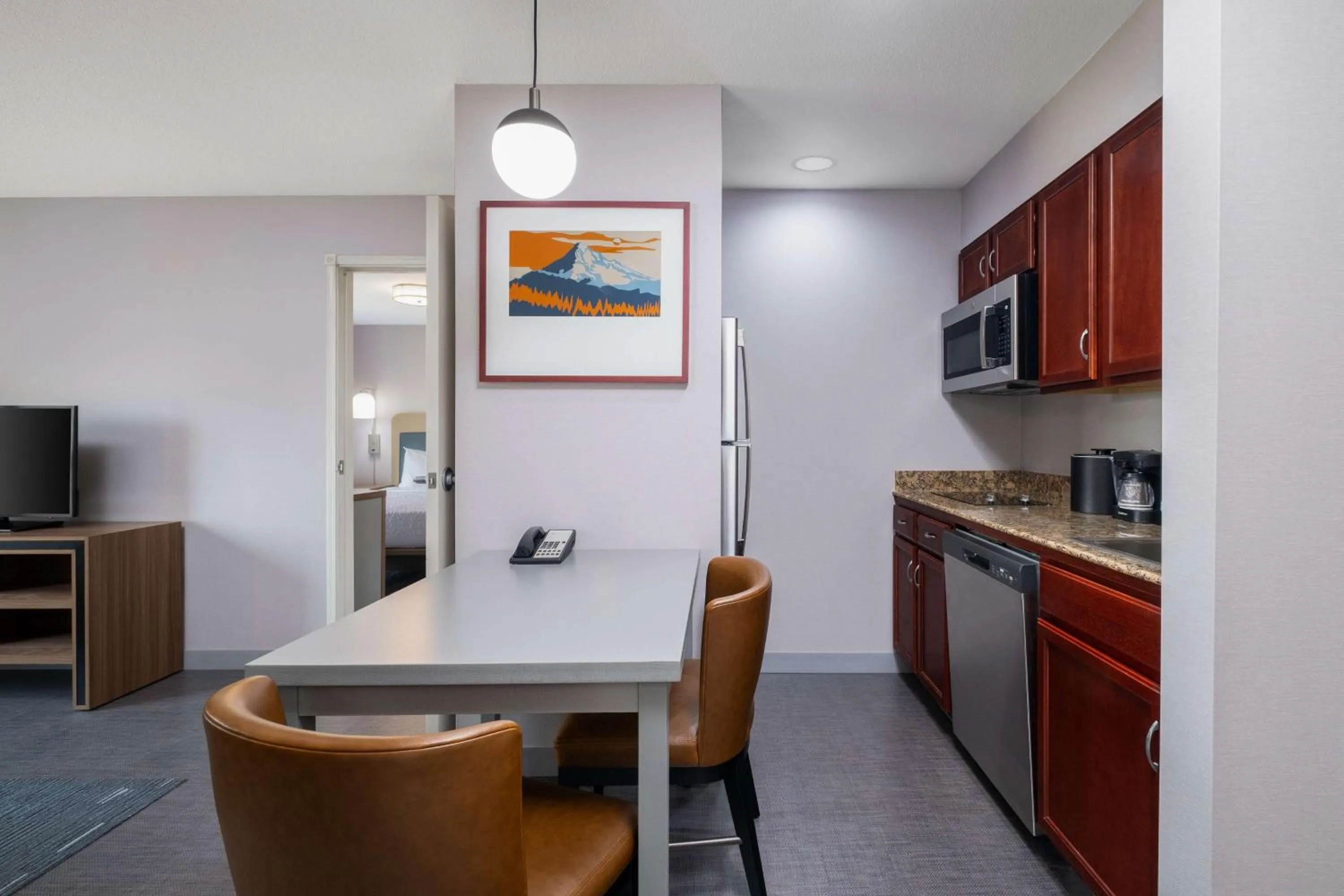 Kitchen or kitchenette in Homewood Suites Medford
