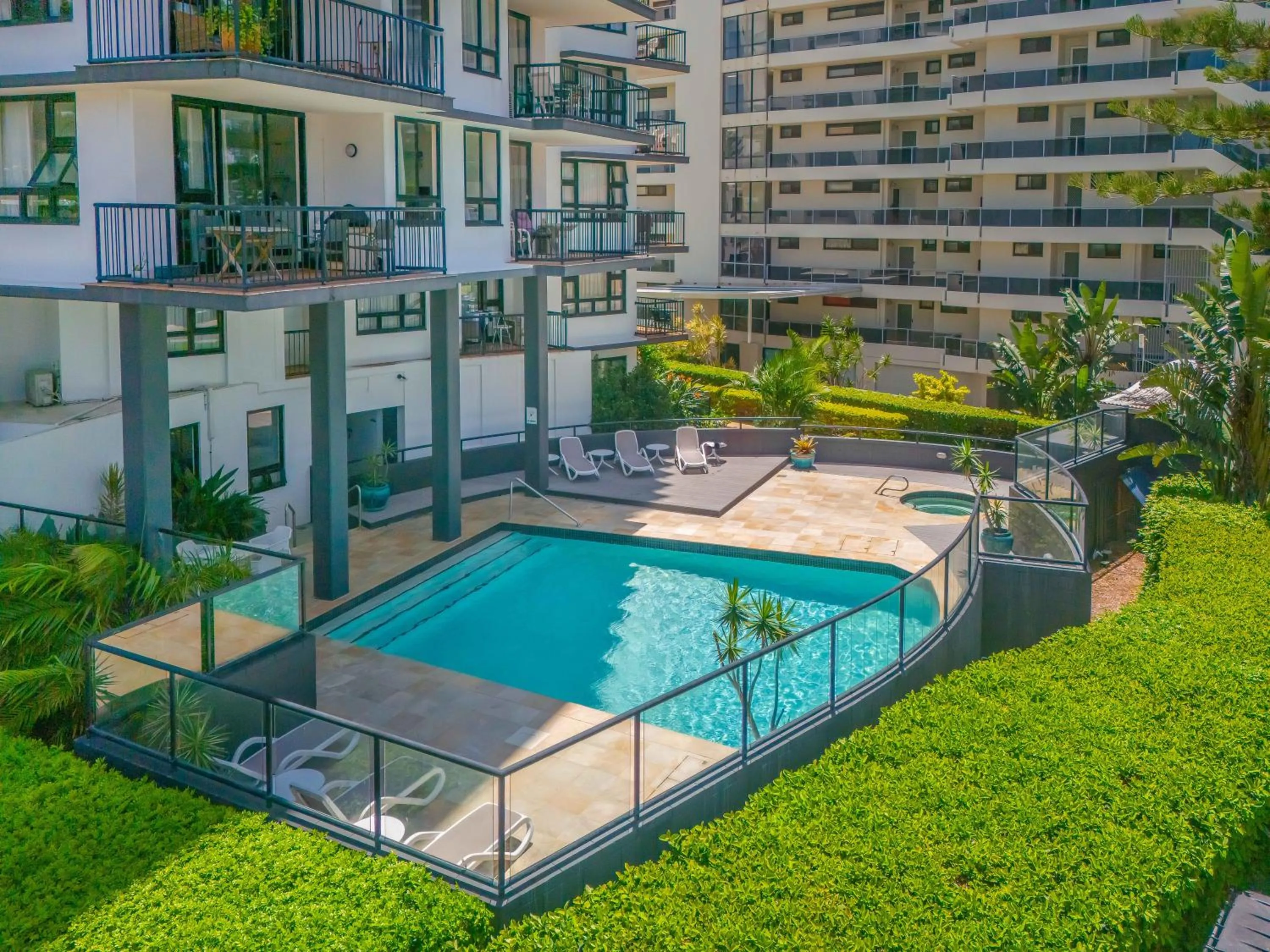 Swimming pool in Neptune Resort