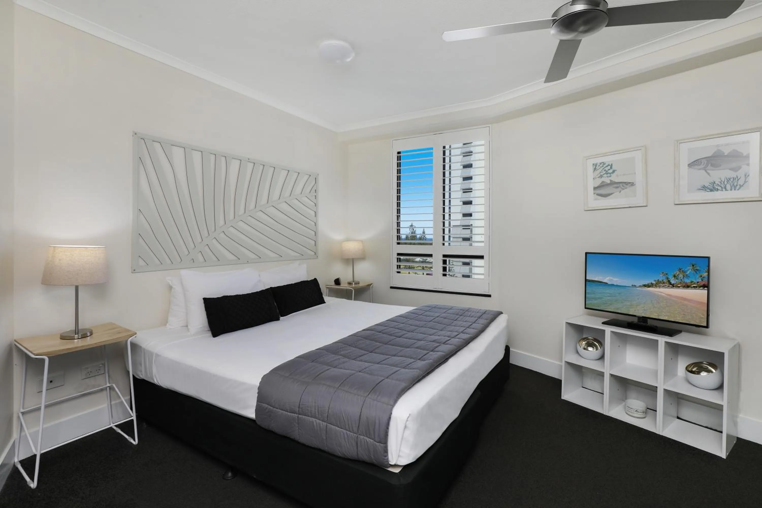 TV and multimedia, Bed in Neptune Resort